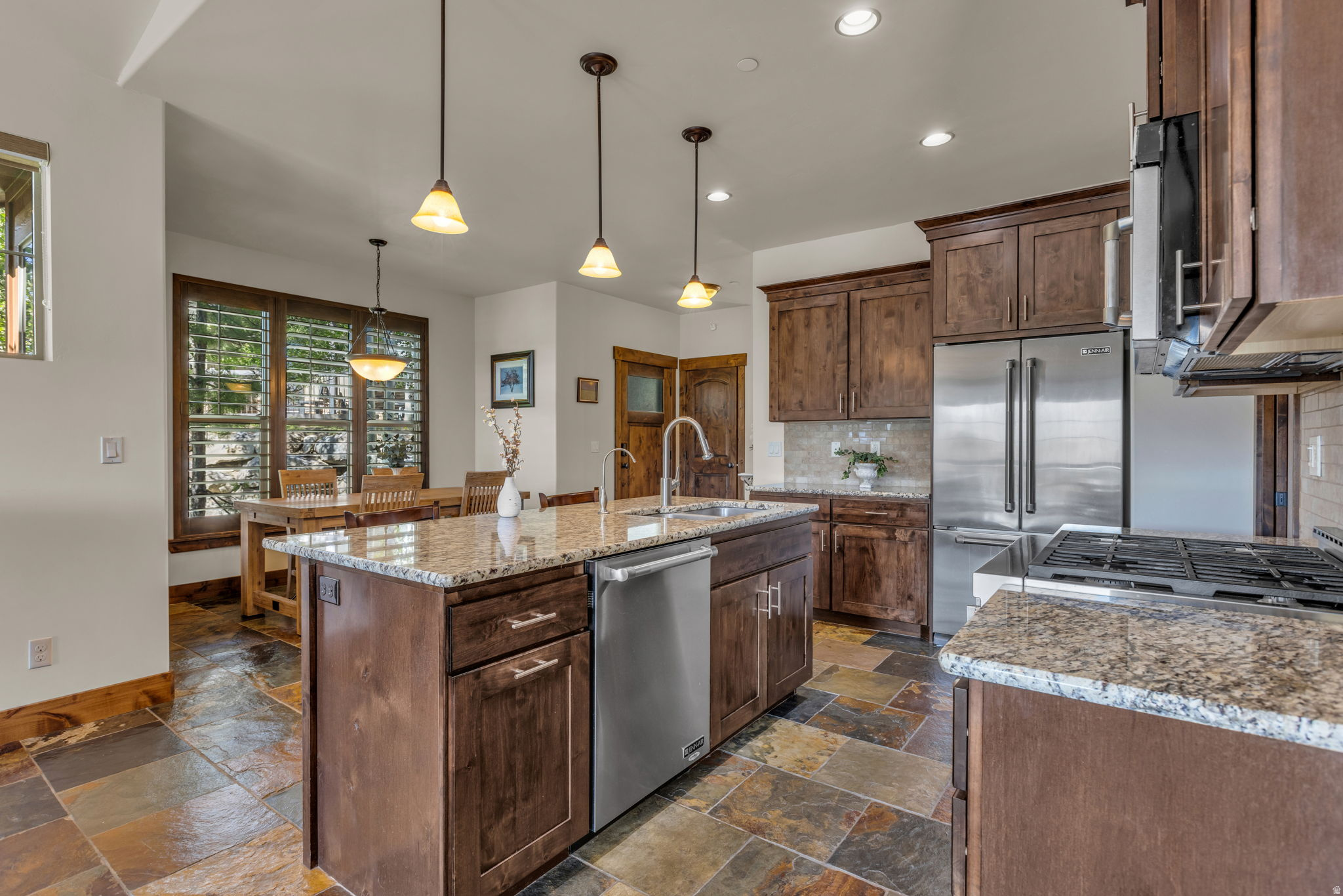 Kamas, Utah, 84036, United States, 3 Bedrooms Bedrooms, ,2 BathroomsBathrooms,Residential,For Sale,1989542