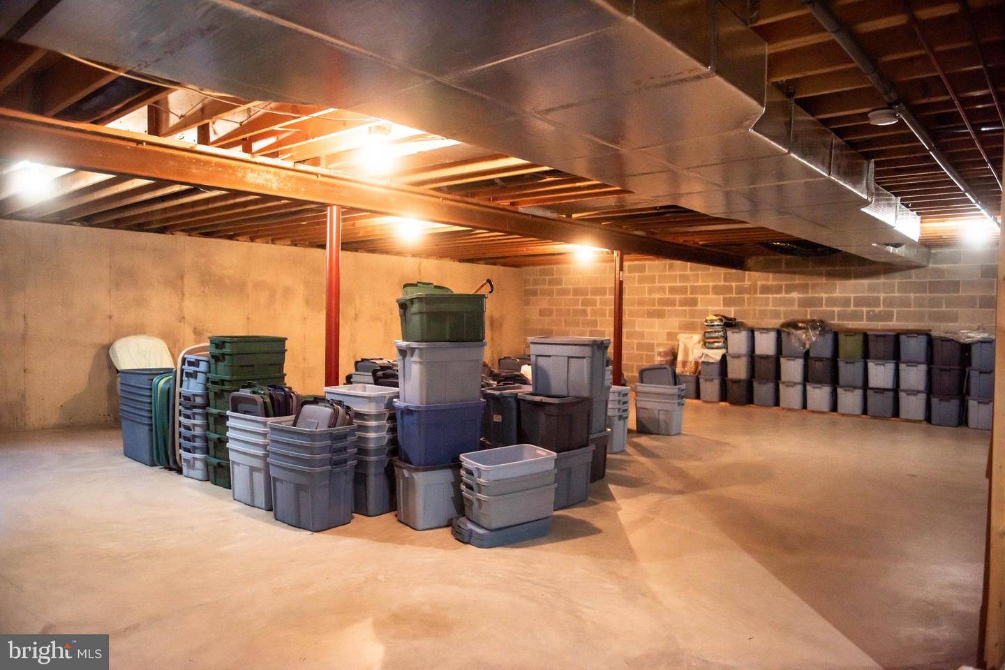 Hershey, Pennsylvania, 17033, United States, 2 Bedrooms Bedrooms, ,3 BathroomsBathrooms,Residential,For Sale,1933018