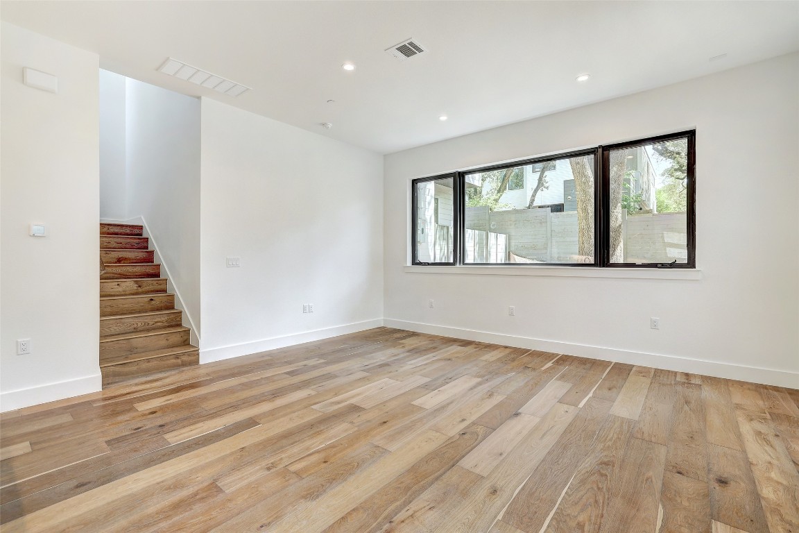 Austin, Texas, 78704, United States, 3 Bedrooms Bedrooms, ,3 BathroomsBathrooms,Residential,For Sale,1848739