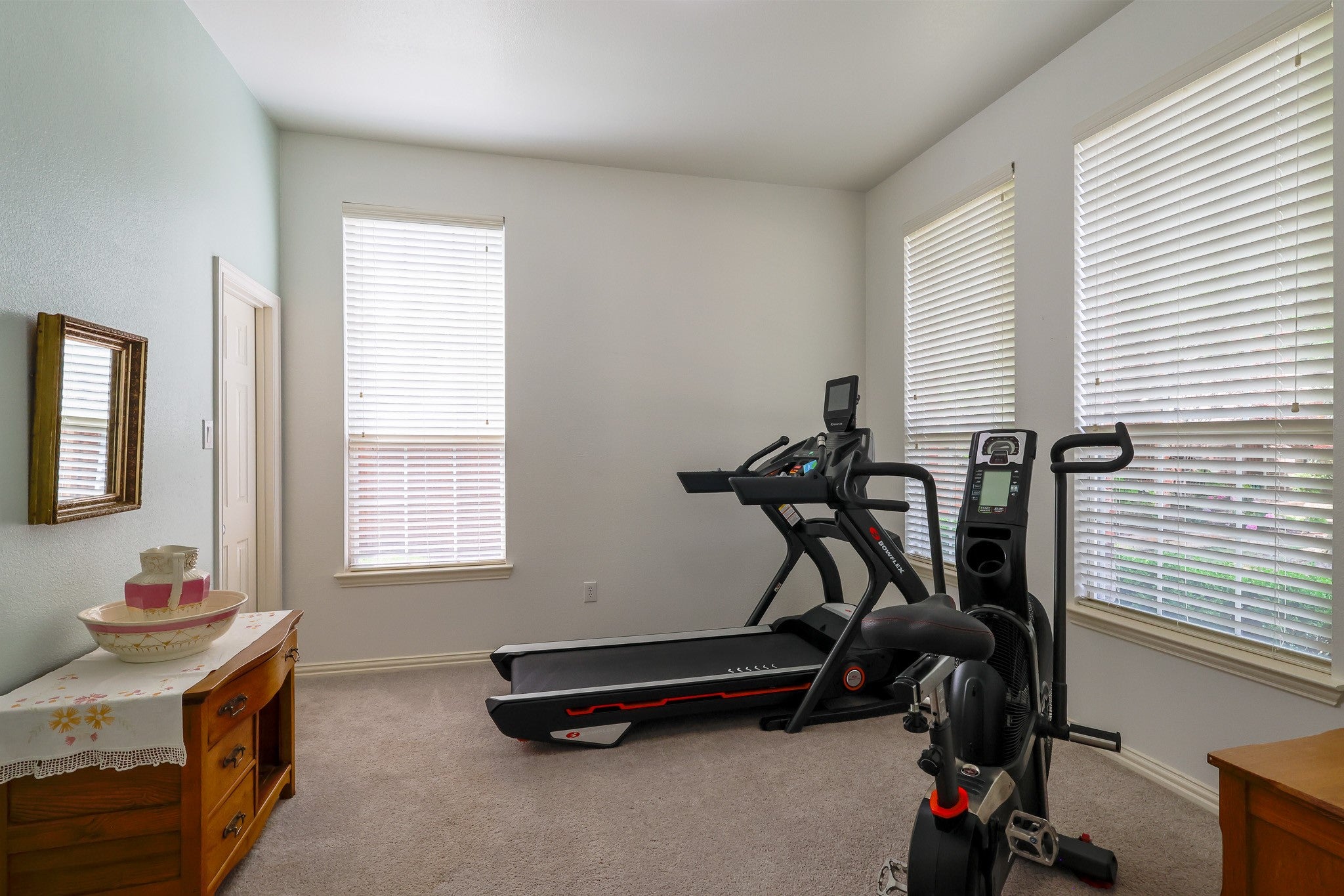 Frisco, Texas, 75036, United States, 5 Bedrooms Bedrooms, ,4 BathroomsBathrooms,Residential,For Sale,1982695