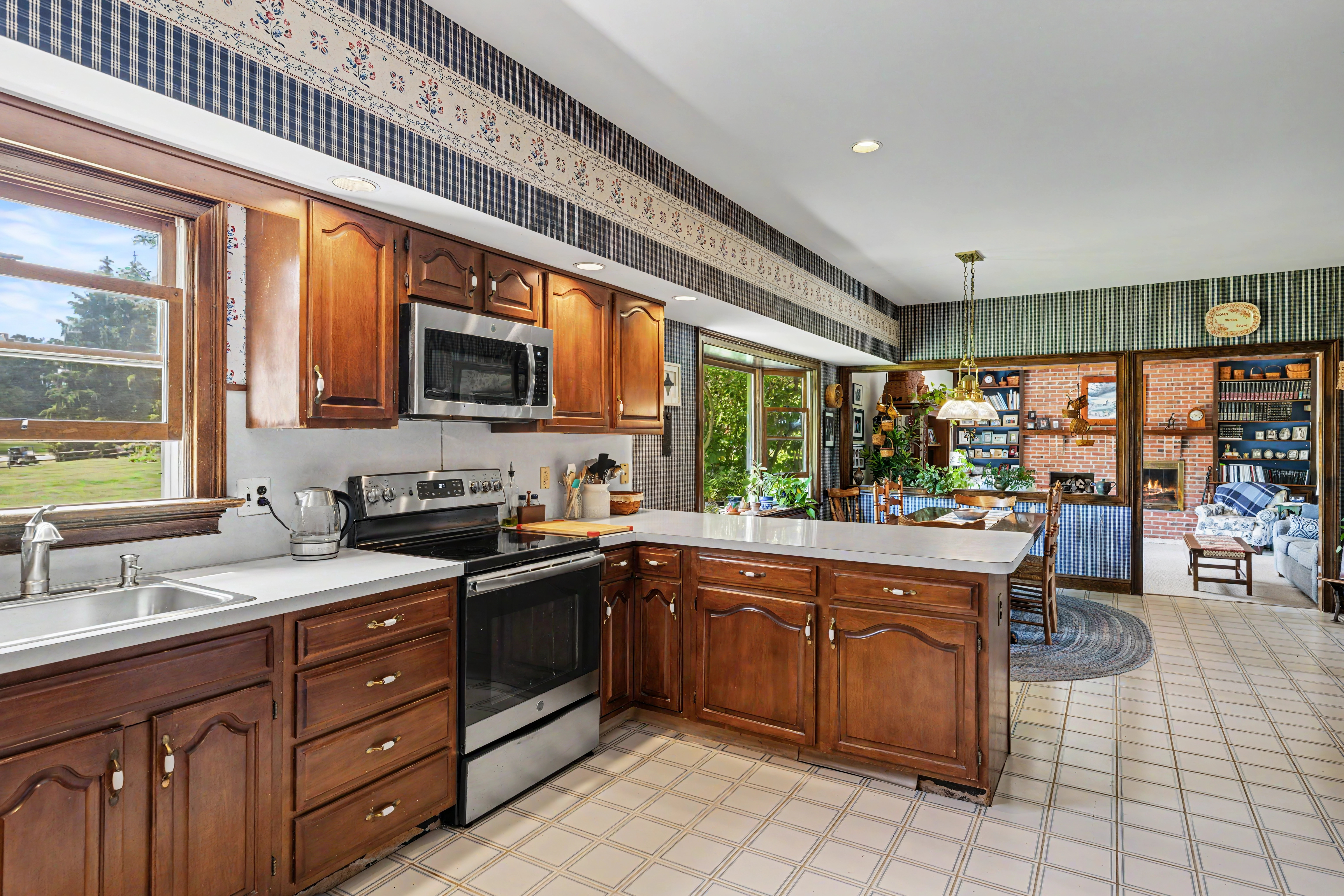  48 Bobbie Drive, Ivyland, PA 18974 - 物件實景
