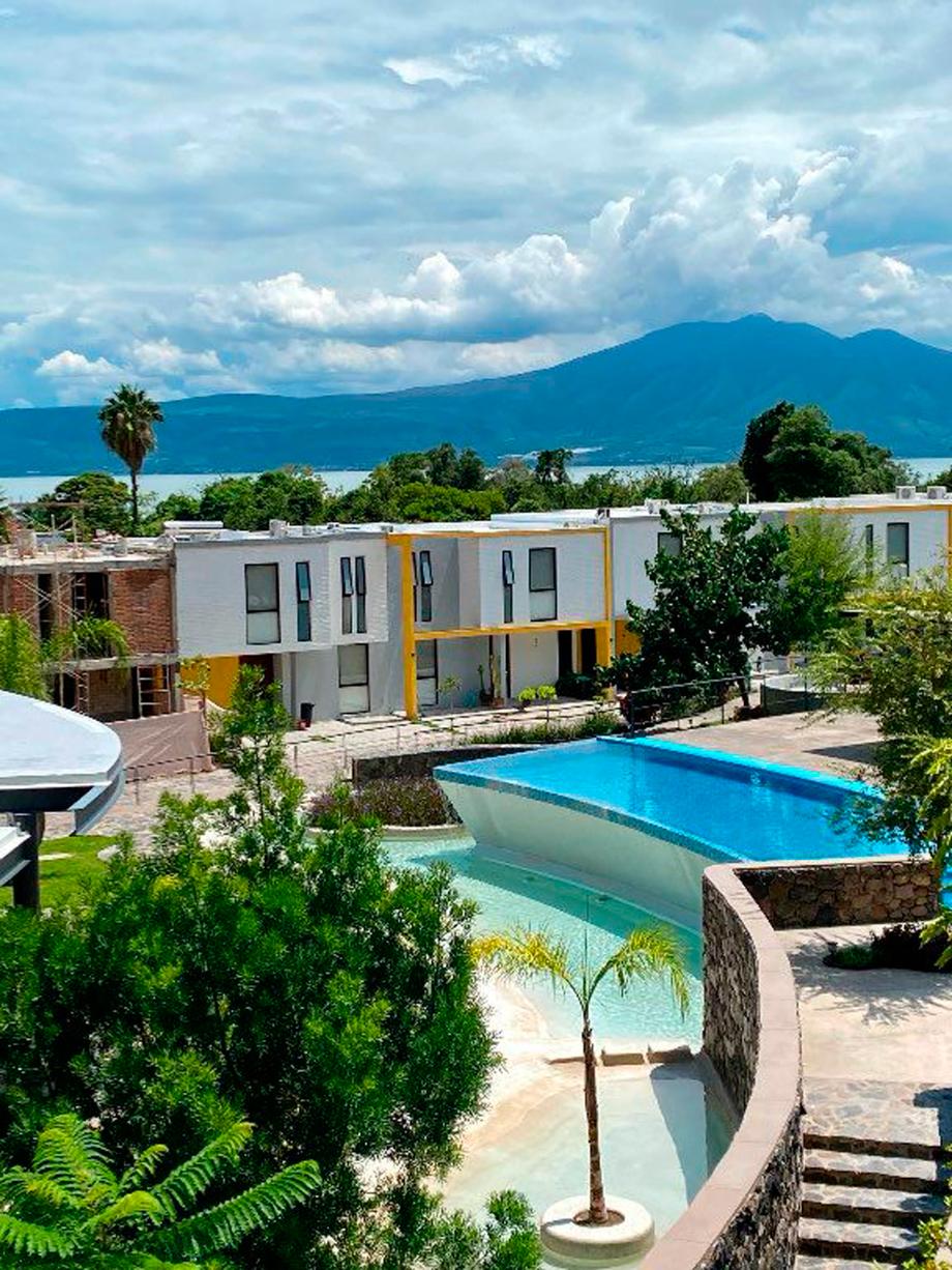 Chapala, Jalisco, 45920, Mexico, 2 Bedrooms Bedrooms, ,2 BathroomsBathrooms,Residential,For Sale,1827922