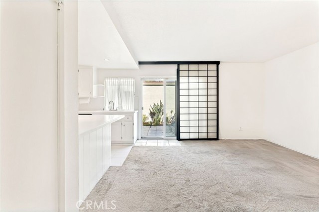 South Gate, California, 90280, United States, 4 Bedrooms Bedrooms, ,3 BathroomsBathrooms,Residential,For Sale,1937143