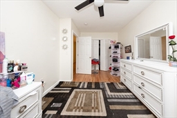 Worcester, Massachusetts, 01604, United States, 6 Bedrooms Bedrooms, ,4 BathroomsBathrooms,Residential,For Sale,1977406