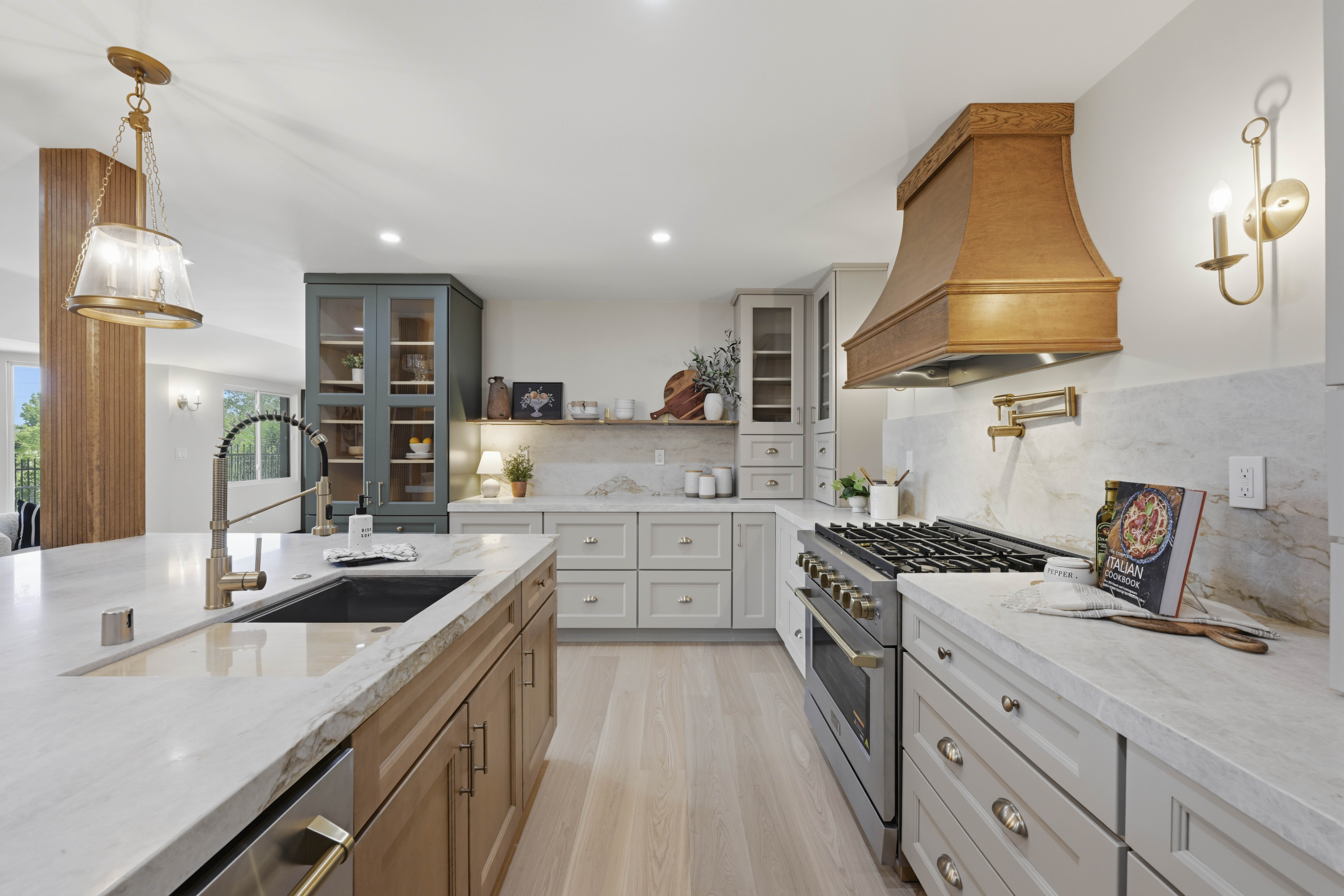  9815 Mira Del Rio Drive, Sacramento, CA 95827 - 物件實景