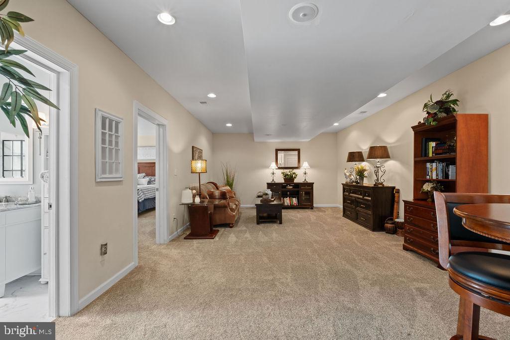 Spotsylvania, Virginia, 22551, United States, 4 Bedrooms Bedrooms, ,5 BathroomsBathrooms,Residential,For Sale,1910445