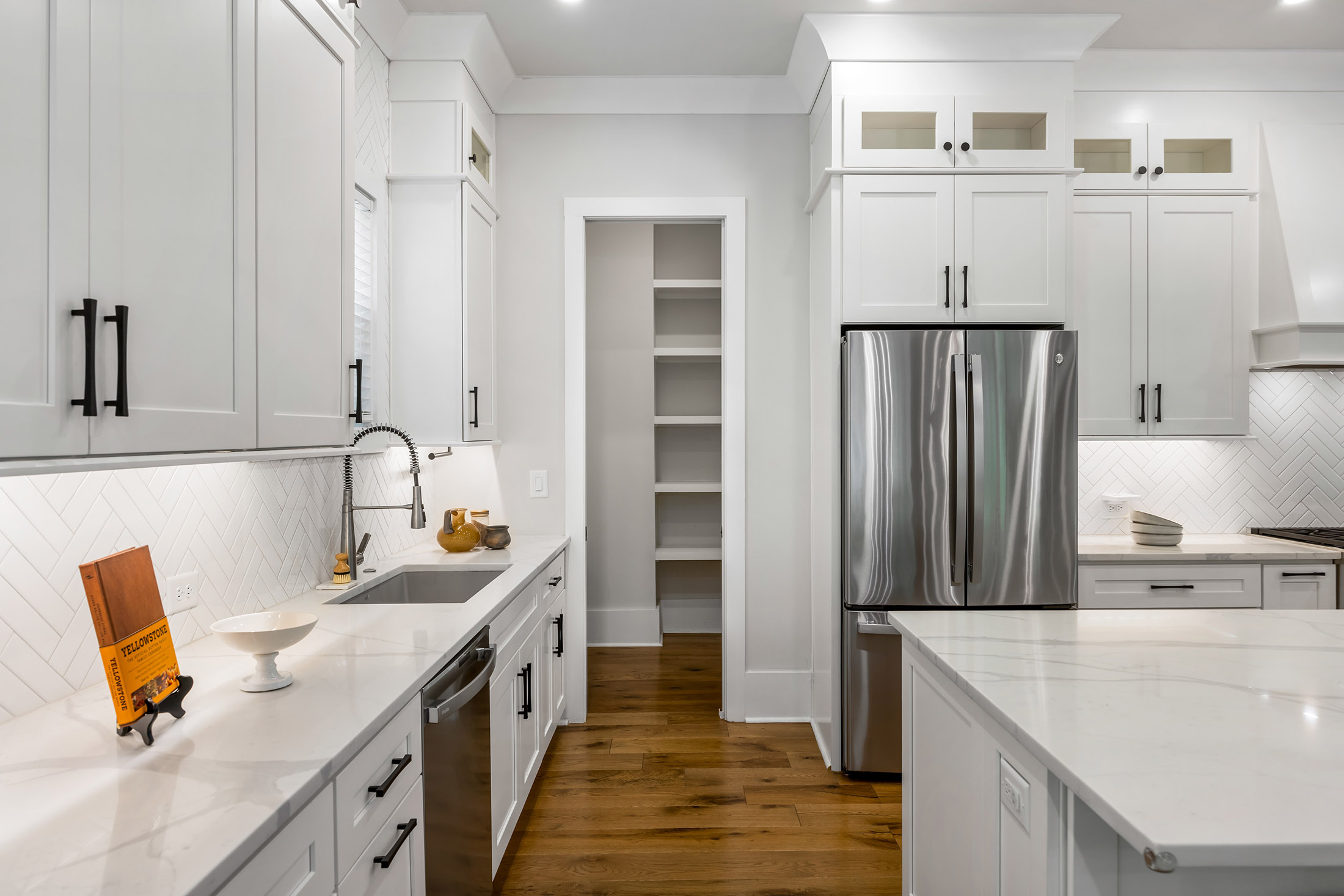  Luxury, Privacy & Convenience—All in One Stunning Smyrna Home - 物件實景