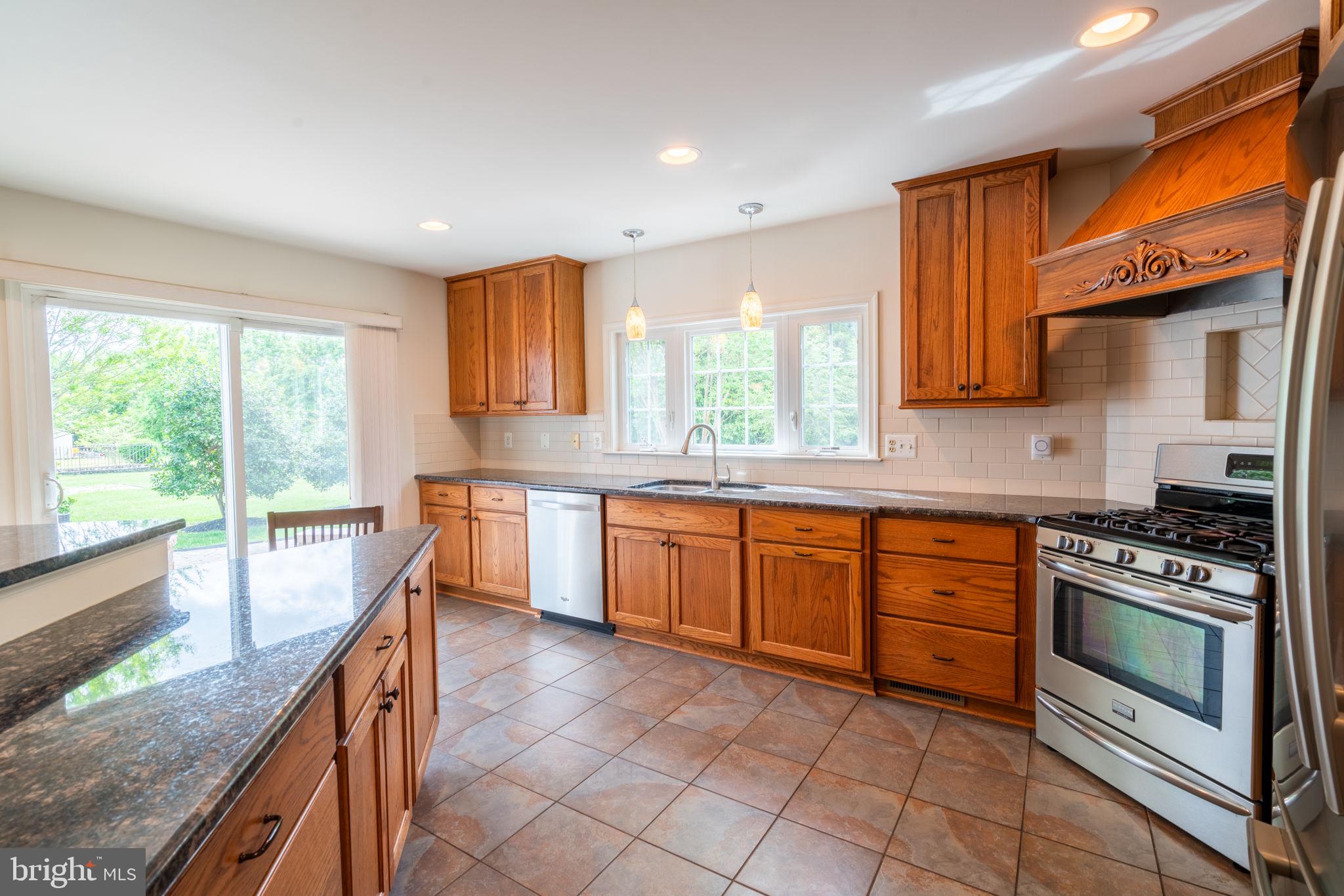 Bealeton, Virginia, 22712, United States, 4 Bedrooms Bedrooms, ,4 BathroomsBathrooms,Residential,For Sale,1928510