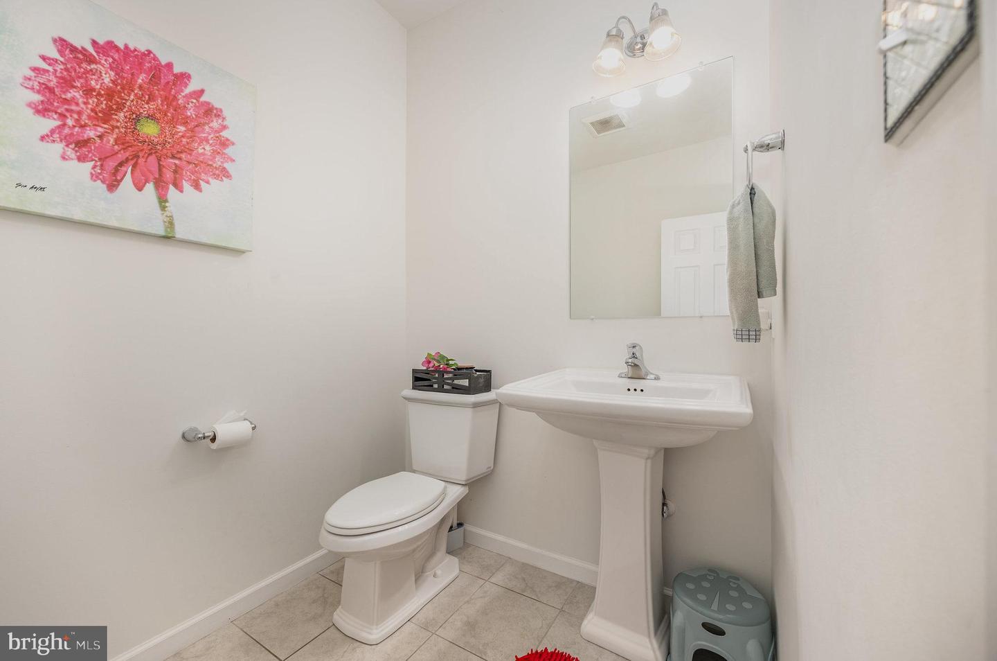 Mechanicsburg, Pennsylvania, 17055, United States, 5 Bedrooms Bedrooms, ,4 BathroomsBathrooms,Residential,For Sale,1991830