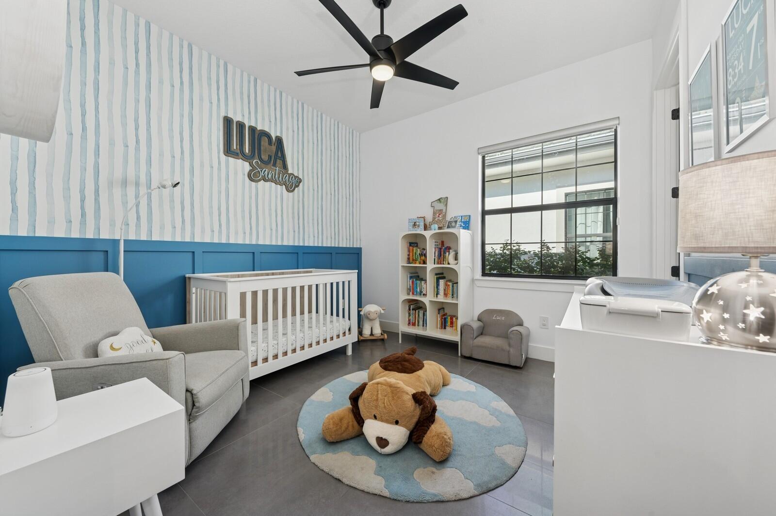 West Palm Beach, Florida, 33401, United States, 3 Bedrooms Bedrooms, ,4 BathroomsBathrooms,Residential,For Sale,1745907