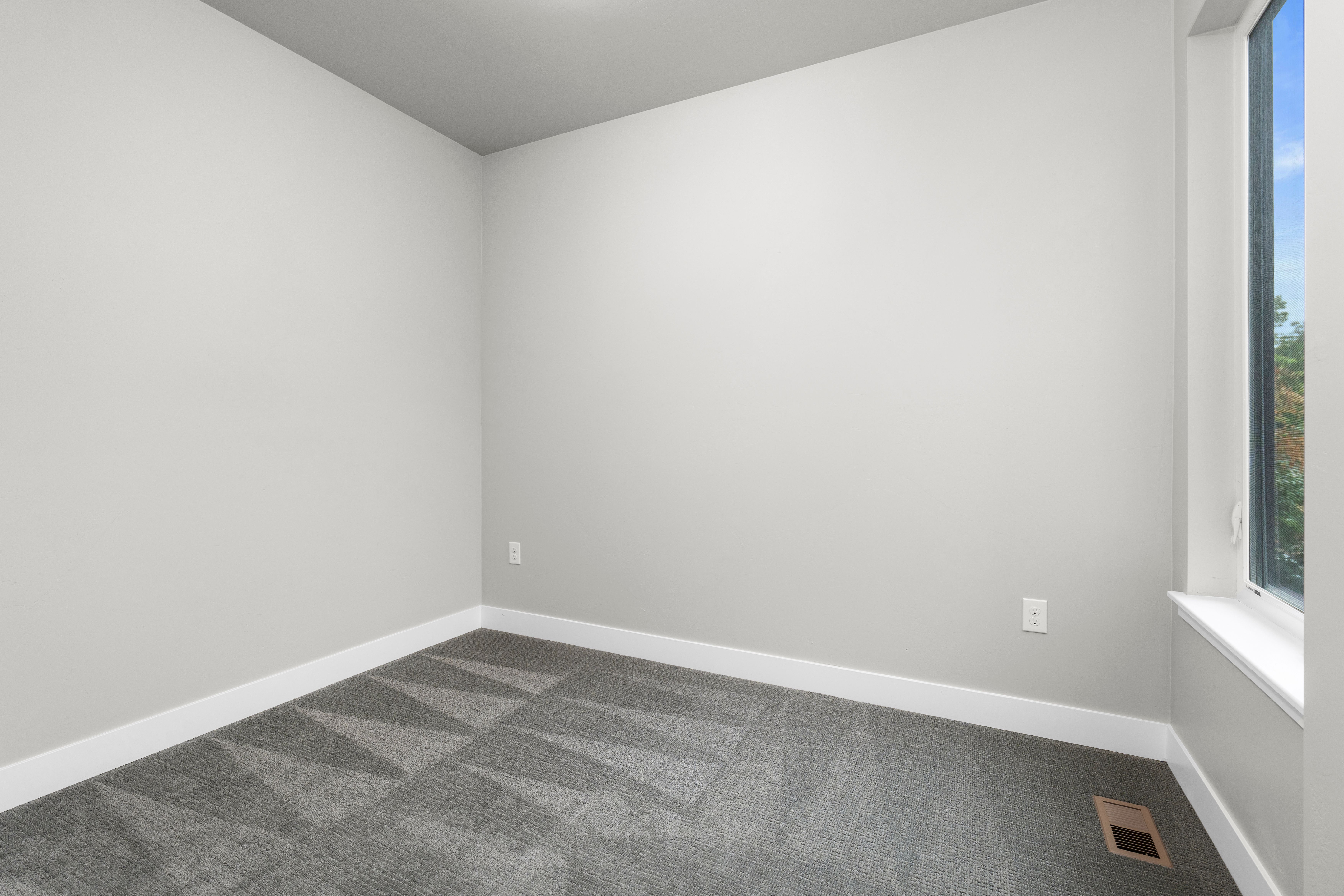  Duplex Located in Denver