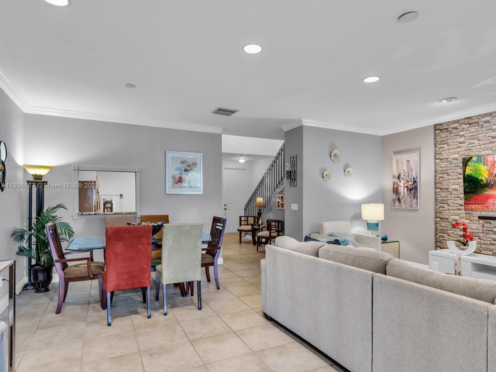 Cooper City, Florida, 33328, United States, 3 Bedrooms Bedrooms, ,3 BathroomsBathrooms,Residential,For Sale,1984666