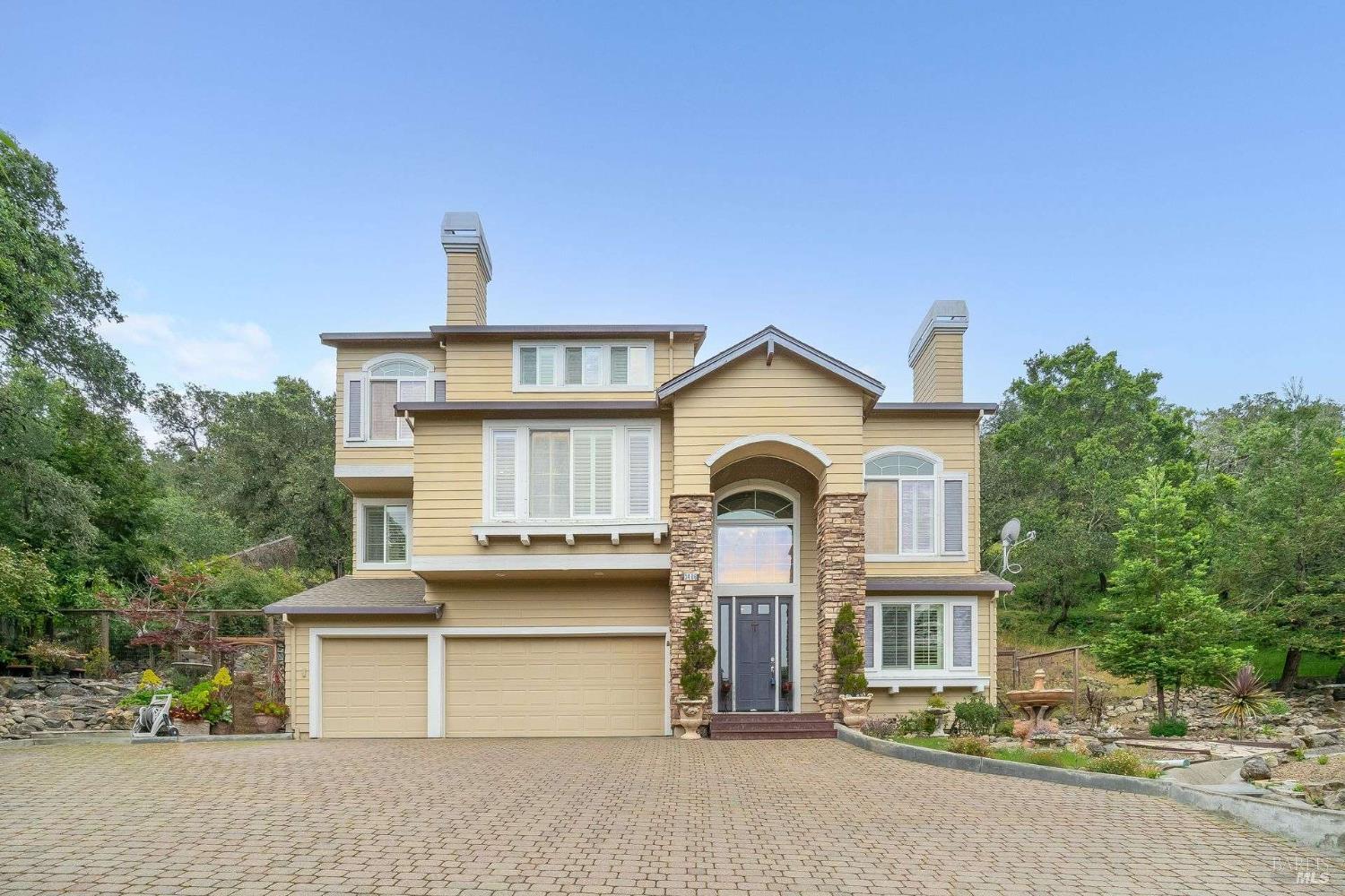 Santa Rosa, California, 95403, United States, 4 Bedrooms Bedrooms, ,4 BathroomsBathrooms,Residential,For Sale,1981253