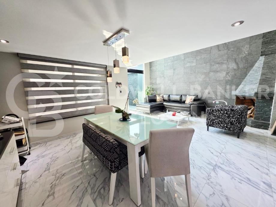 Tlalnepantla de Baz, Estado de méxico, 54020, Mexico, 3 Bedrooms Bedrooms, ,3 BathroomsBathrooms,Residential,For Sale,1990341