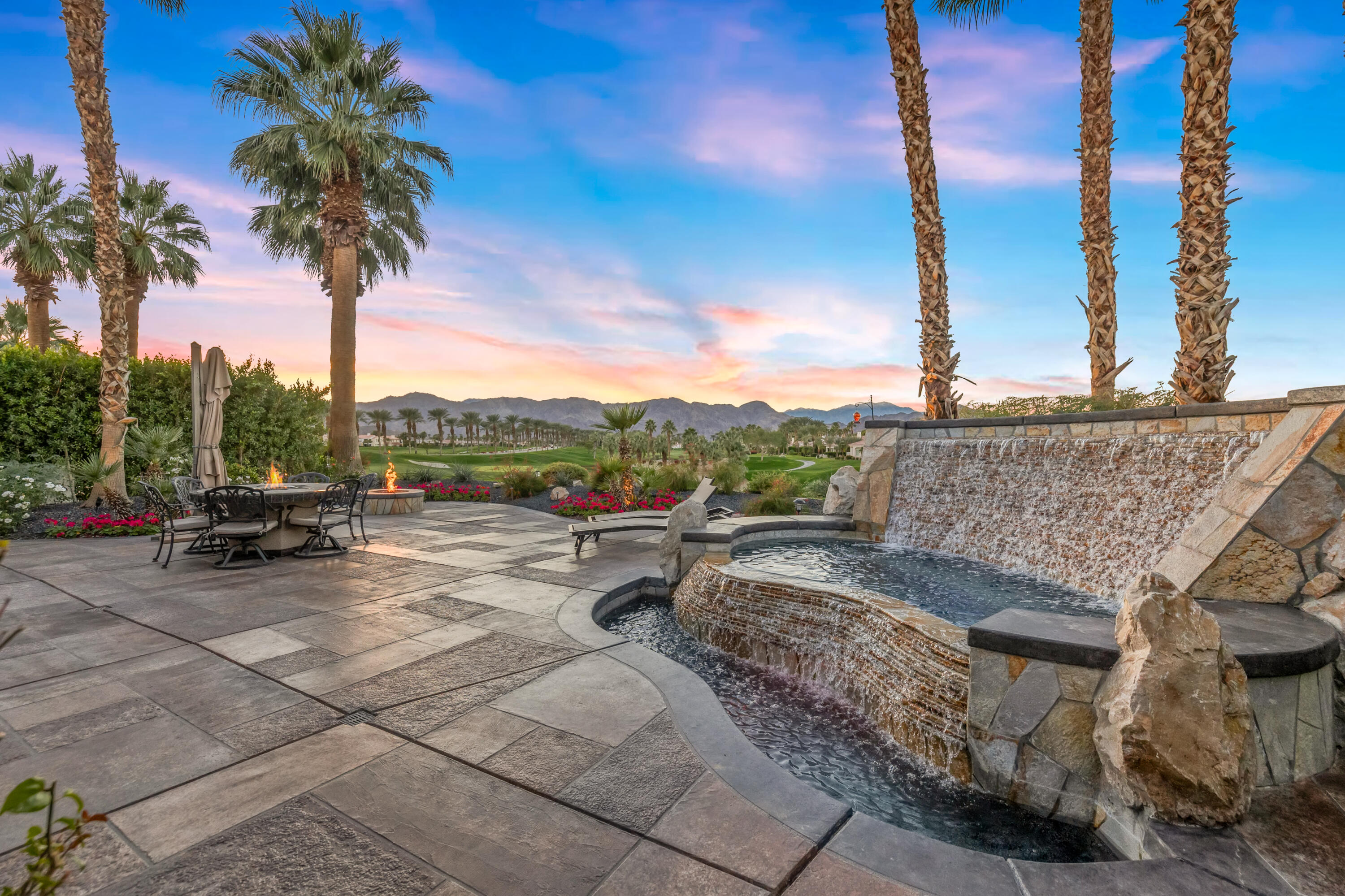 La Quinta, California, 92253, United States, 3 Bedrooms Bedrooms, ,4 BathroomsBathrooms,Residential,For Sale,2002197