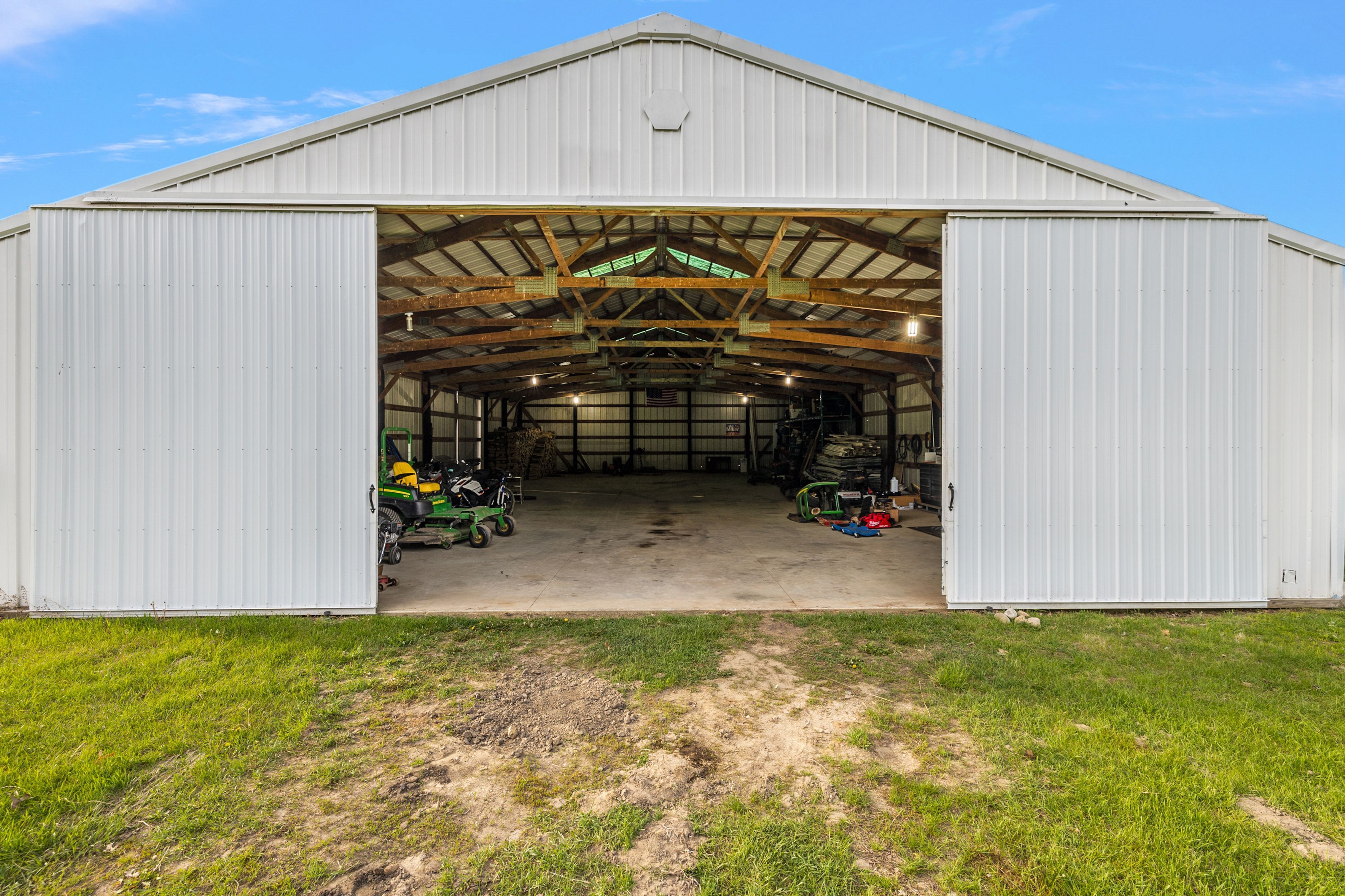 Lapeer, Michigan, 48446, United States, 3 Bedrooms Bedrooms, ,3 BathroomsBathrooms,Residential,For Sale,1807145