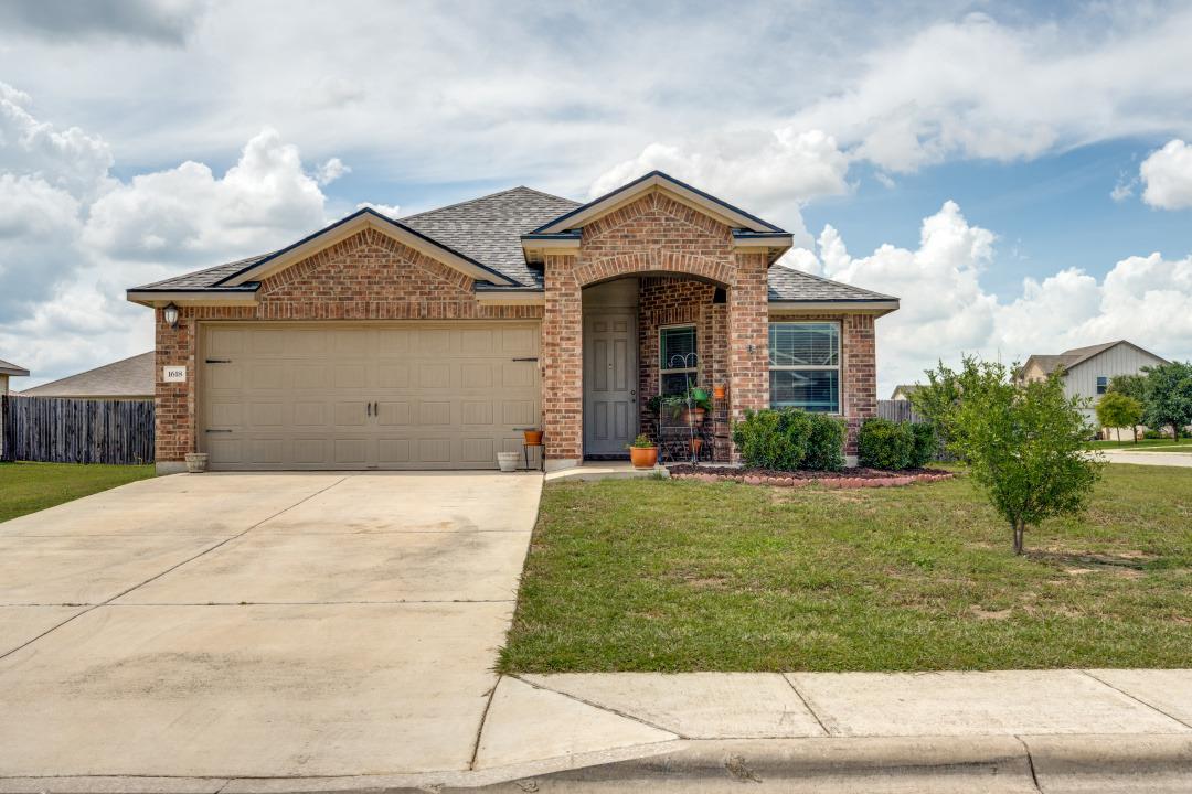Woodlands Dr, Kyle, TX 78640 #1