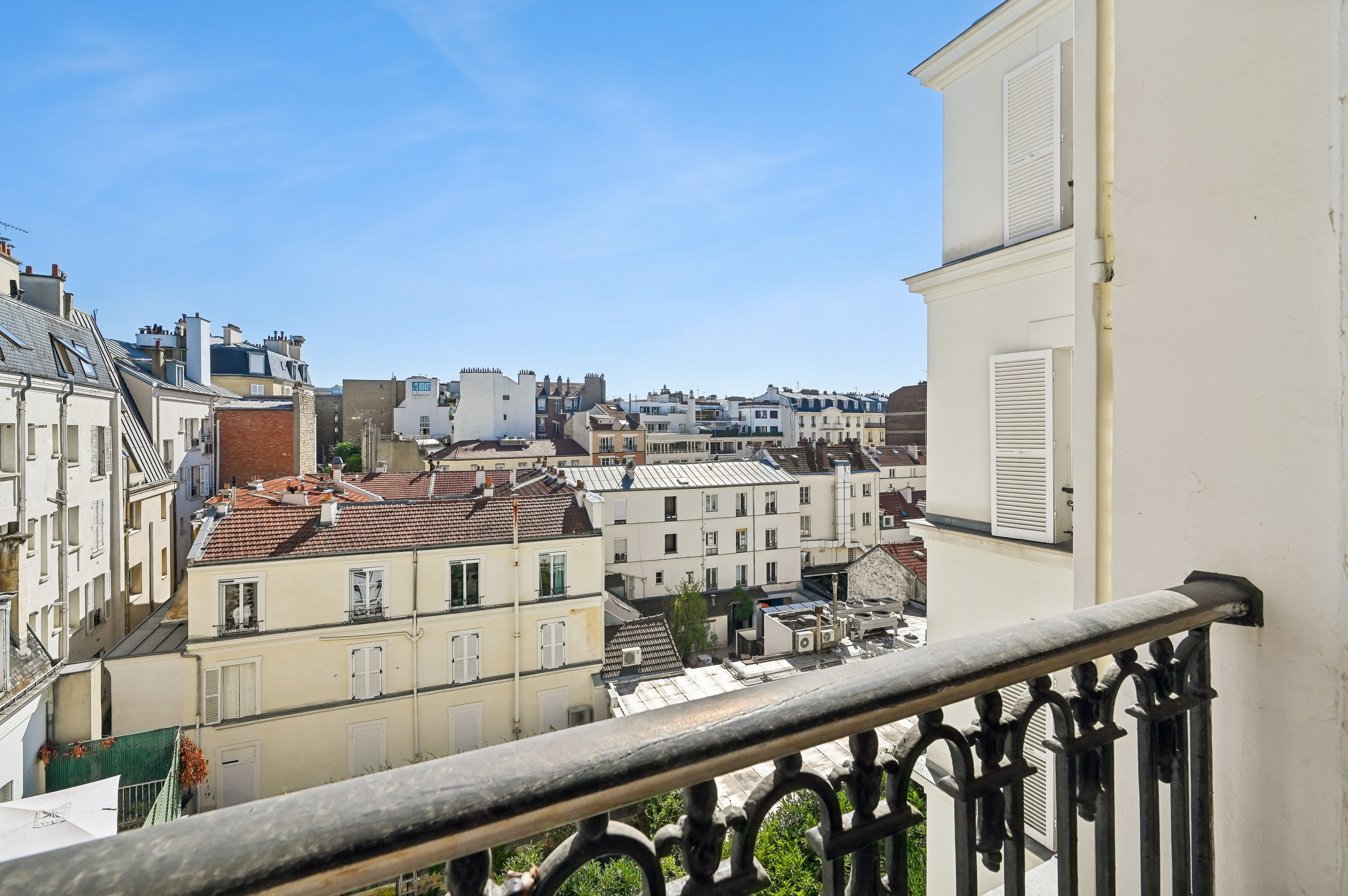  4-Room Apartment Requiring Renovation - Neuilly-sur-Seine - 物件實景