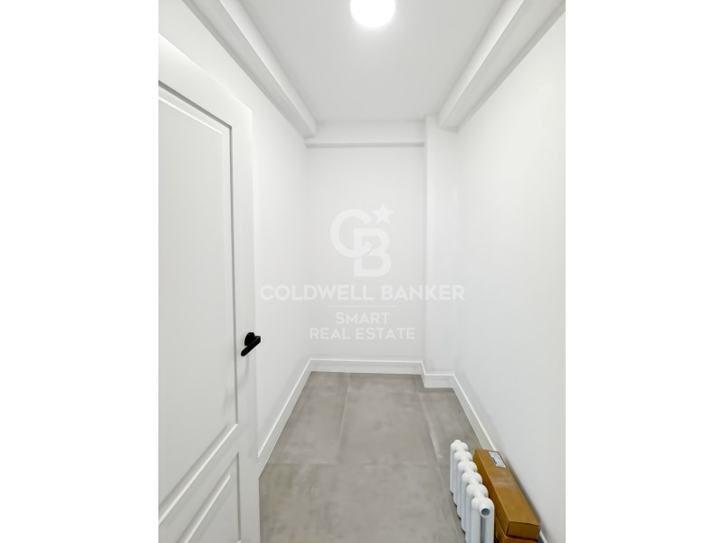 A Coruña, Galicia, 15006, ES, 3 Bedrooms Bedrooms, ,2 BathroomsBathrooms,Residential,For Sale,1932628