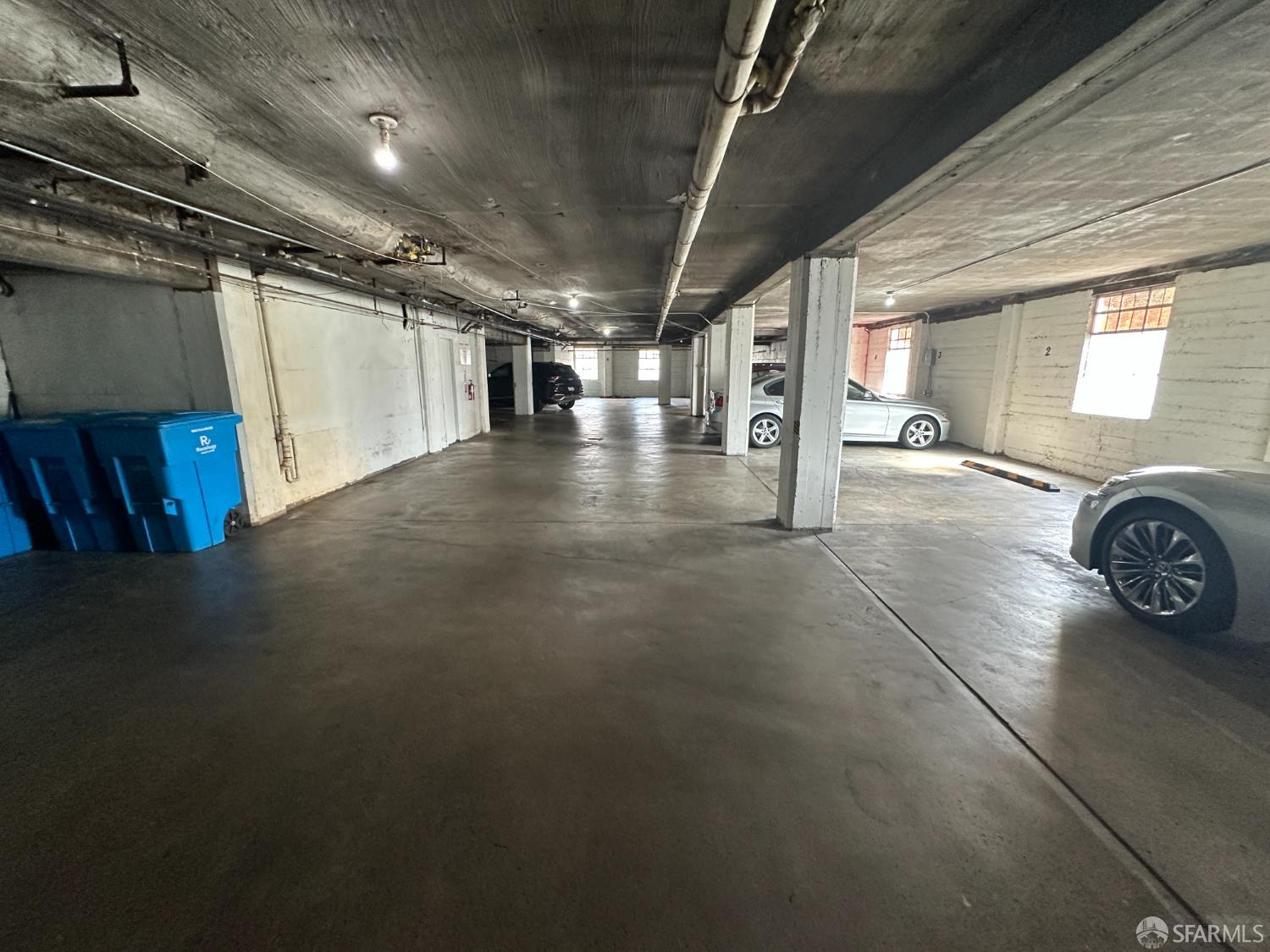 San Francisco, California, 94117, United States, 17 Bedrooms Bedrooms, ,Residential,For Sale,1994425