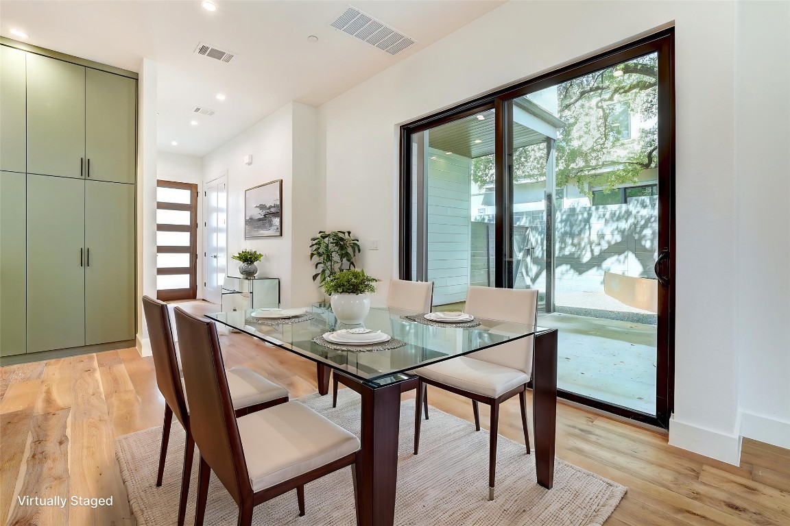 Austin, Texas, 78704, United States, 2 Bedrooms Bedrooms, ,3 BathroomsBathrooms,Residential,For Sale,1848594