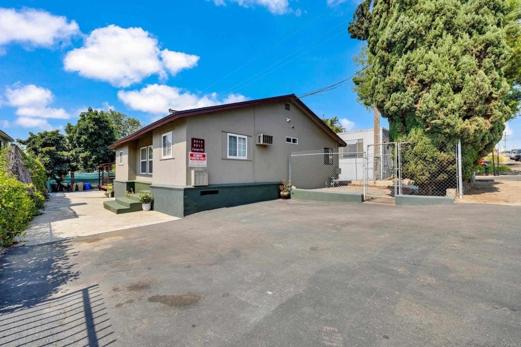 Spring Valley, California, 91977, United States, 6 Bedrooms Bedrooms, ,4 BathroomsBathrooms,Residential,For Sale,1996017