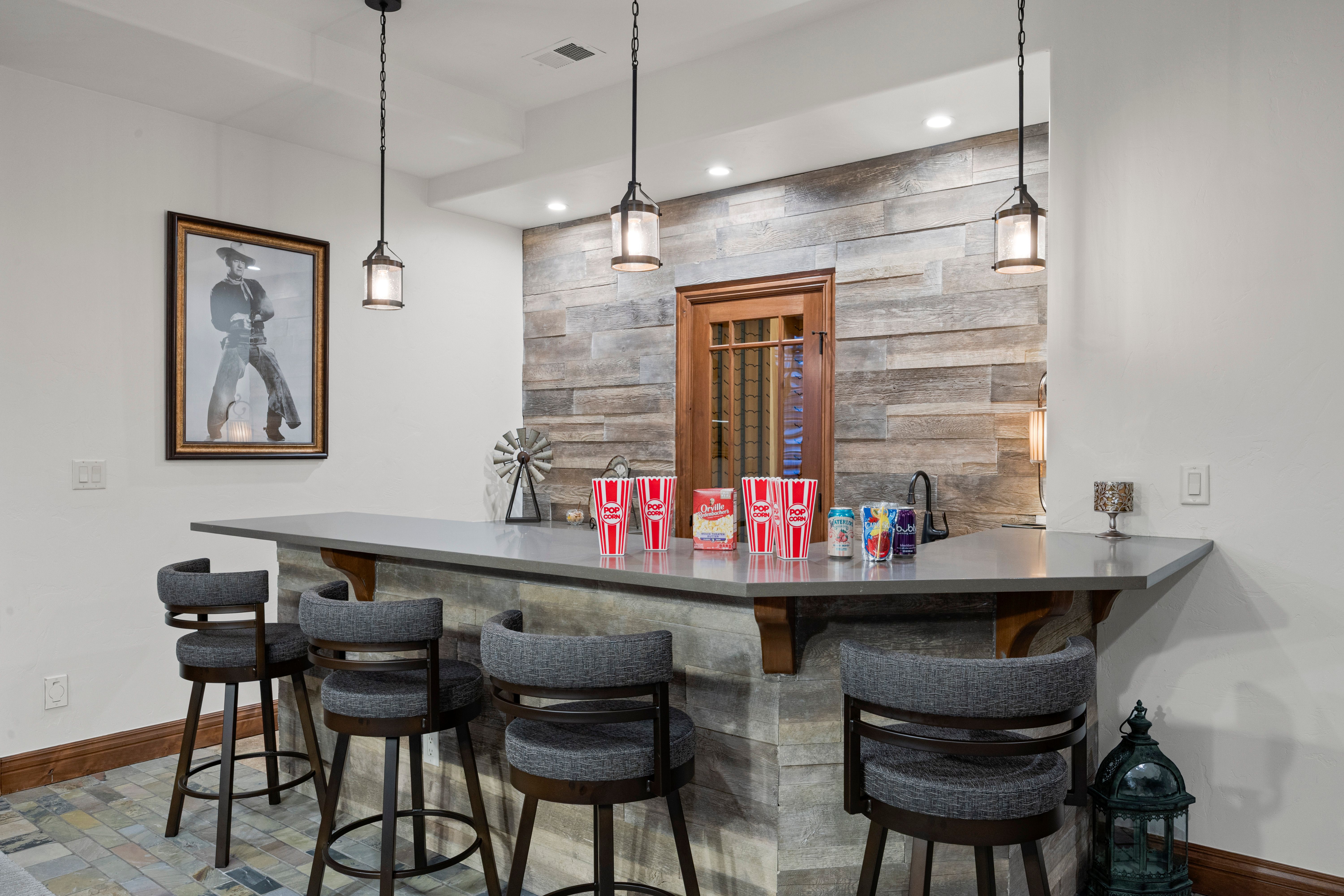  Luxury, No-Maintenance Living with Main-Floor Primary in Castle Pines Village - 物件實景