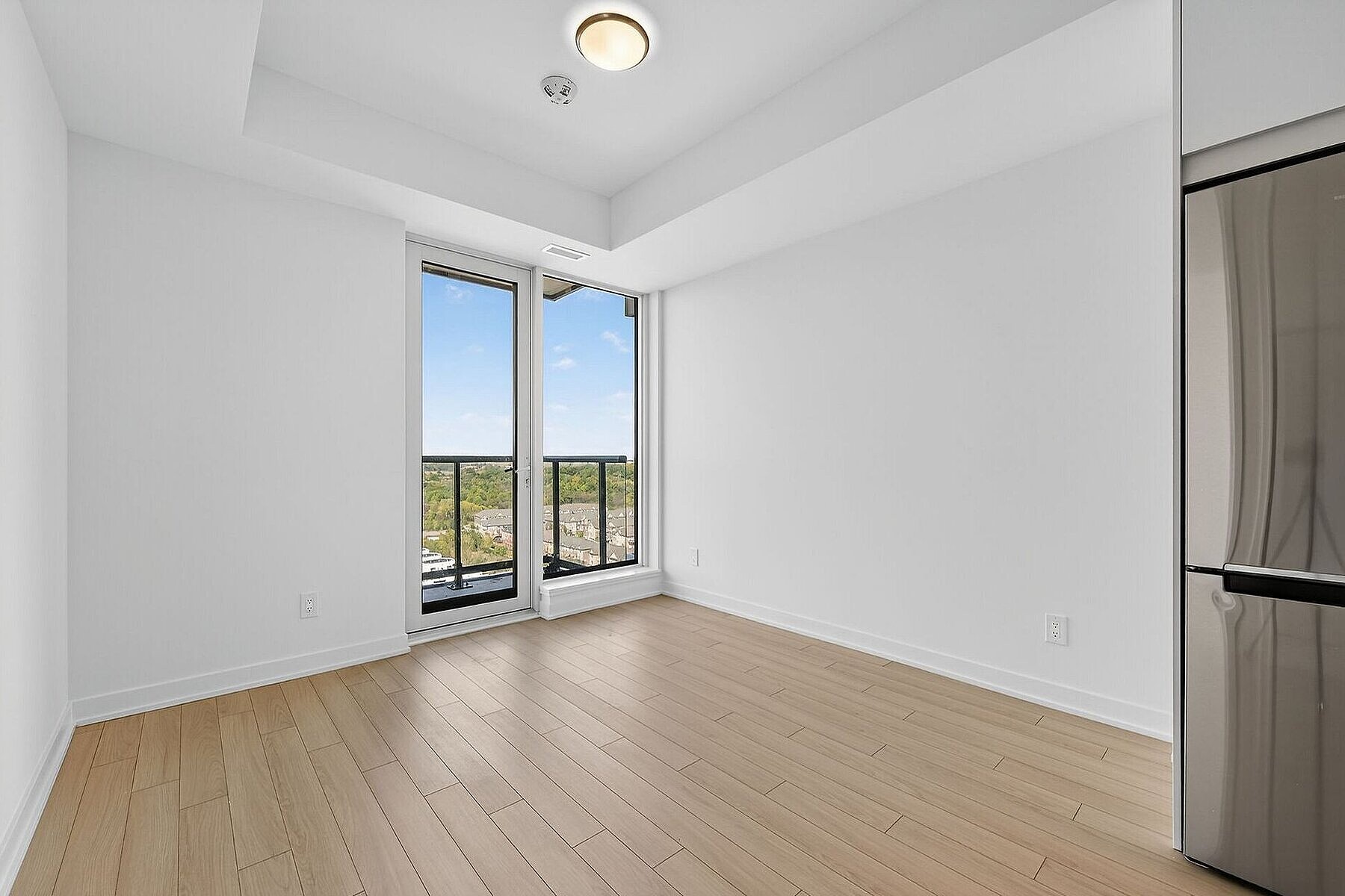  North Oak Condos - 物件實景