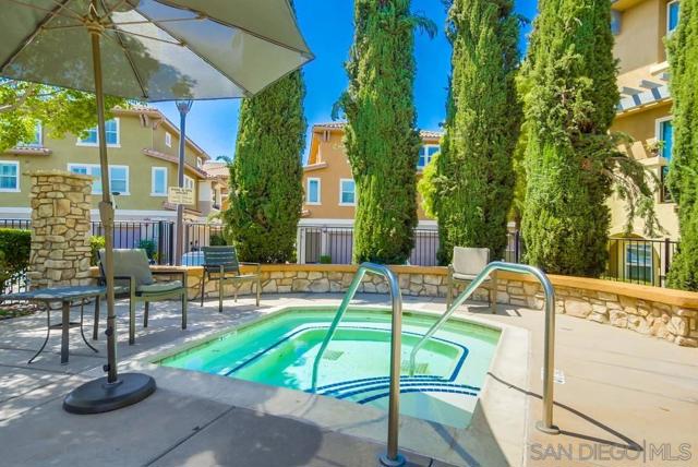 Santee, California, 92071, United States, 2 Bedrooms Bedrooms, ,2 BathroomsBathrooms,Residential,For Sale,1929099