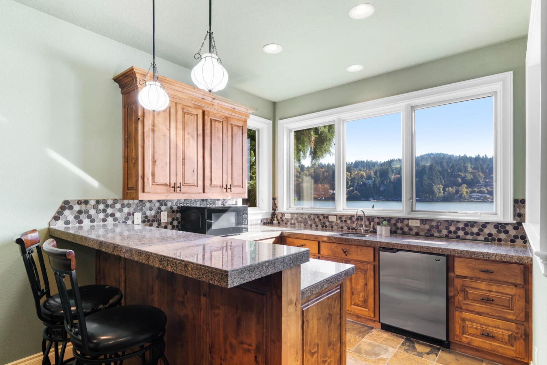  3142 LAKEVIEW BLVD Lake Oswego, OR 97035 - 物件實景