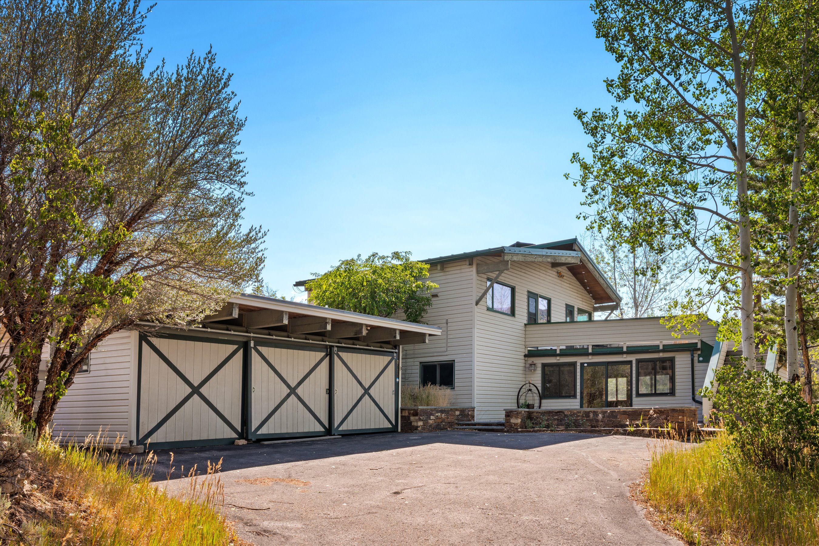  Two Private Acres in Brush Creek Village - 物件實景