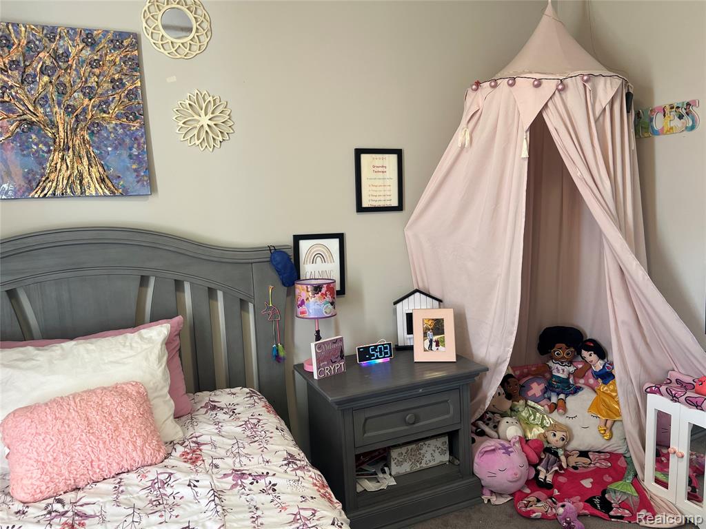 York Township, Michigan, 48176, United States, 4 Bedrooms Bedrooms, ,2 BathroomsBathrooms,Residential,For Sale,1988753