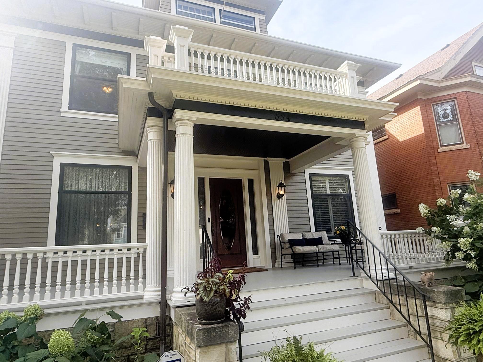 Saint Paul, Minnesota, 55105, United States, 4 Bedrooms Bedrooms, ,4 BathroomsBathrooms,Residential,For Sale,1941014