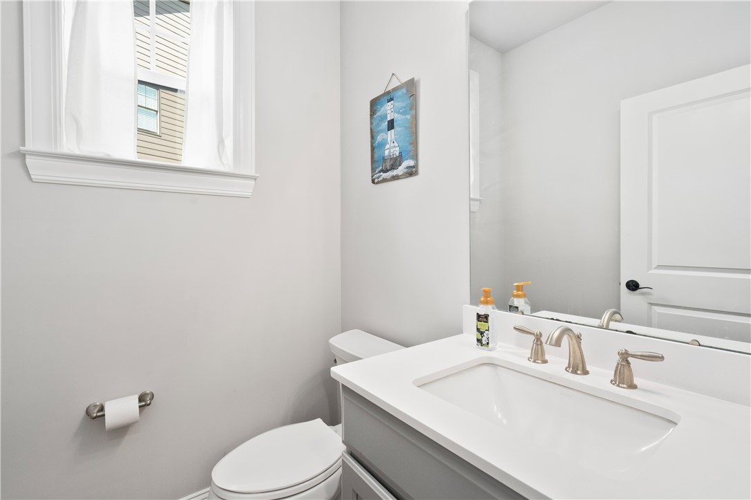 North Strabane, Pennsylvania, 15330, United States, 4 Bedrooms Bedrooms, ,4 BathroomsBathrooms,Residential,For Sale,1940501