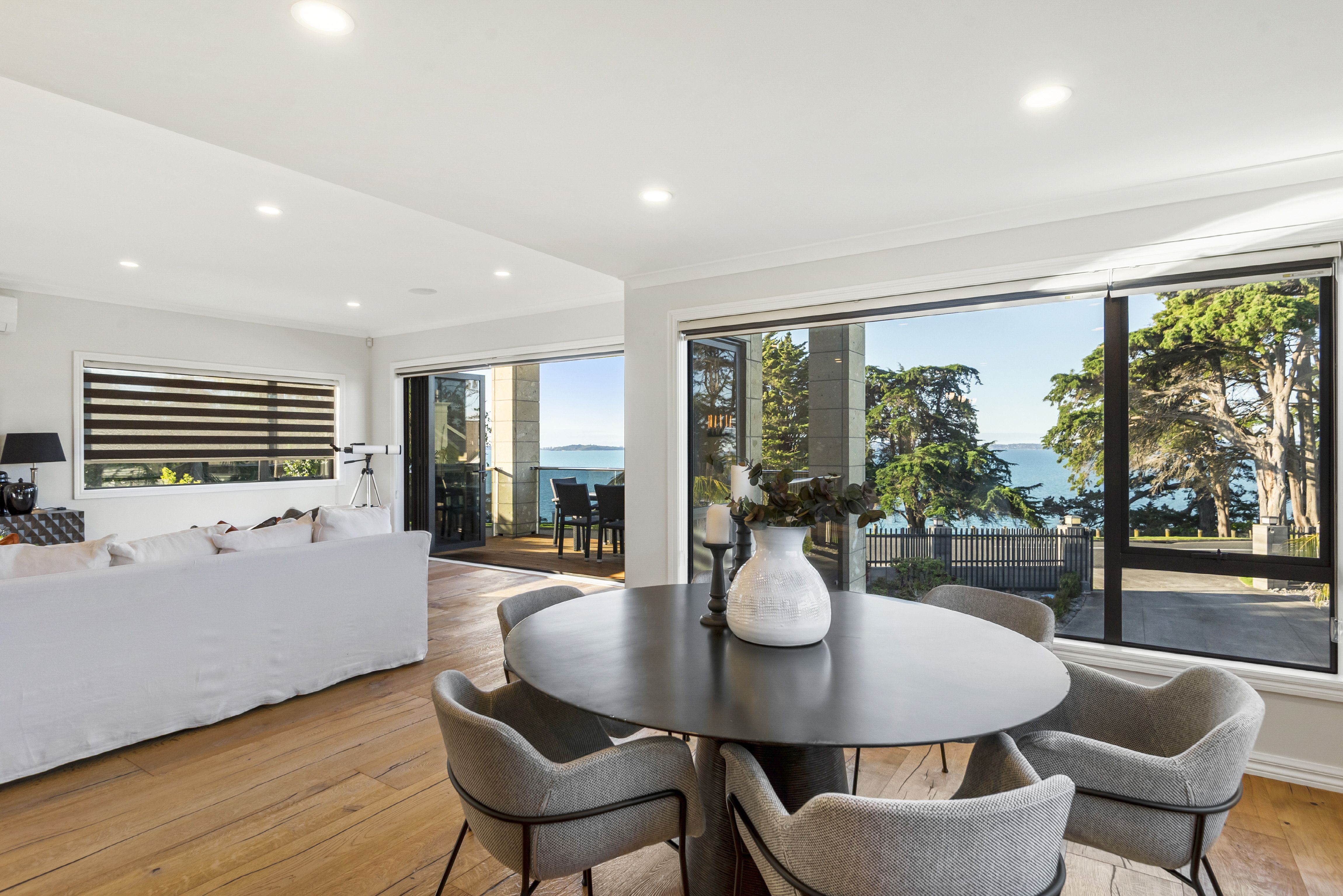  Prestigious Waterfront Position - 物件實景
