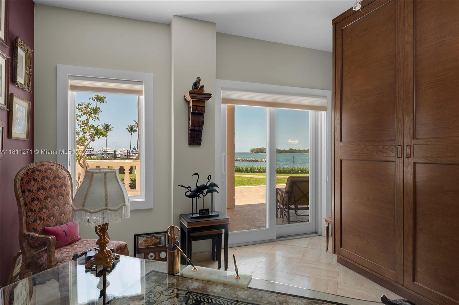 Miami Beach, Florida, 33109, United States, 4 Bedrooms Bedrooms, ,4 BathroomsBathrooms,Residential,For Sale,1837021