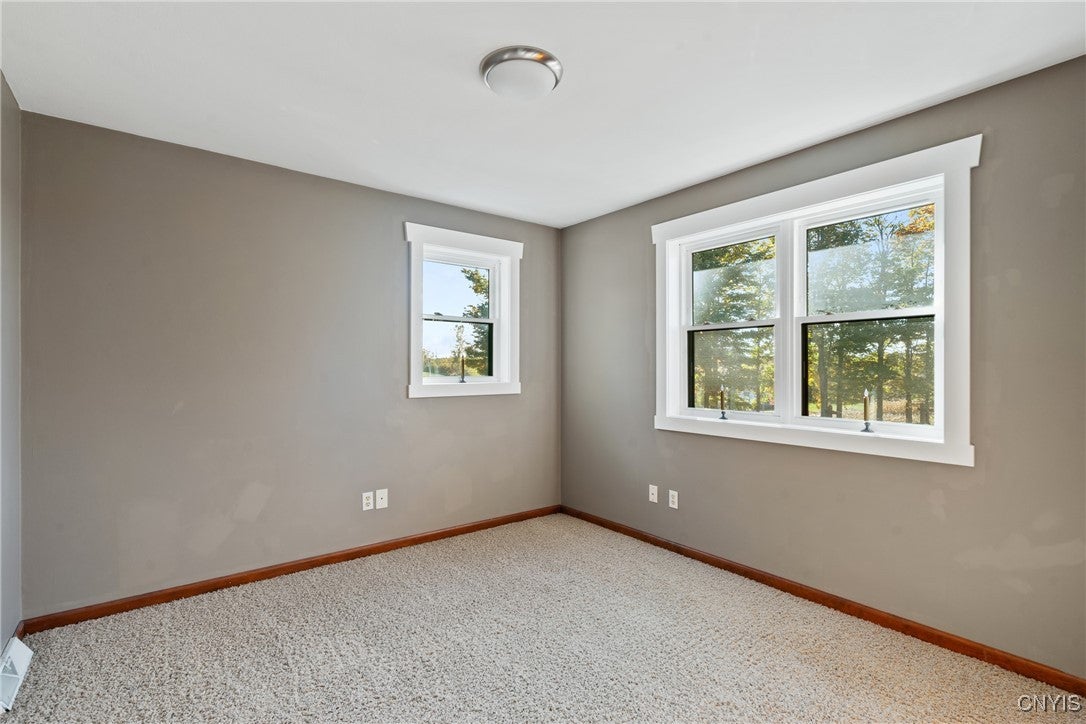 Oswego, New York, 13126, United States, 3 Bedrooms Bedrooms, ,2 BathroomsBathrooms,Residential,For Sale,1975091