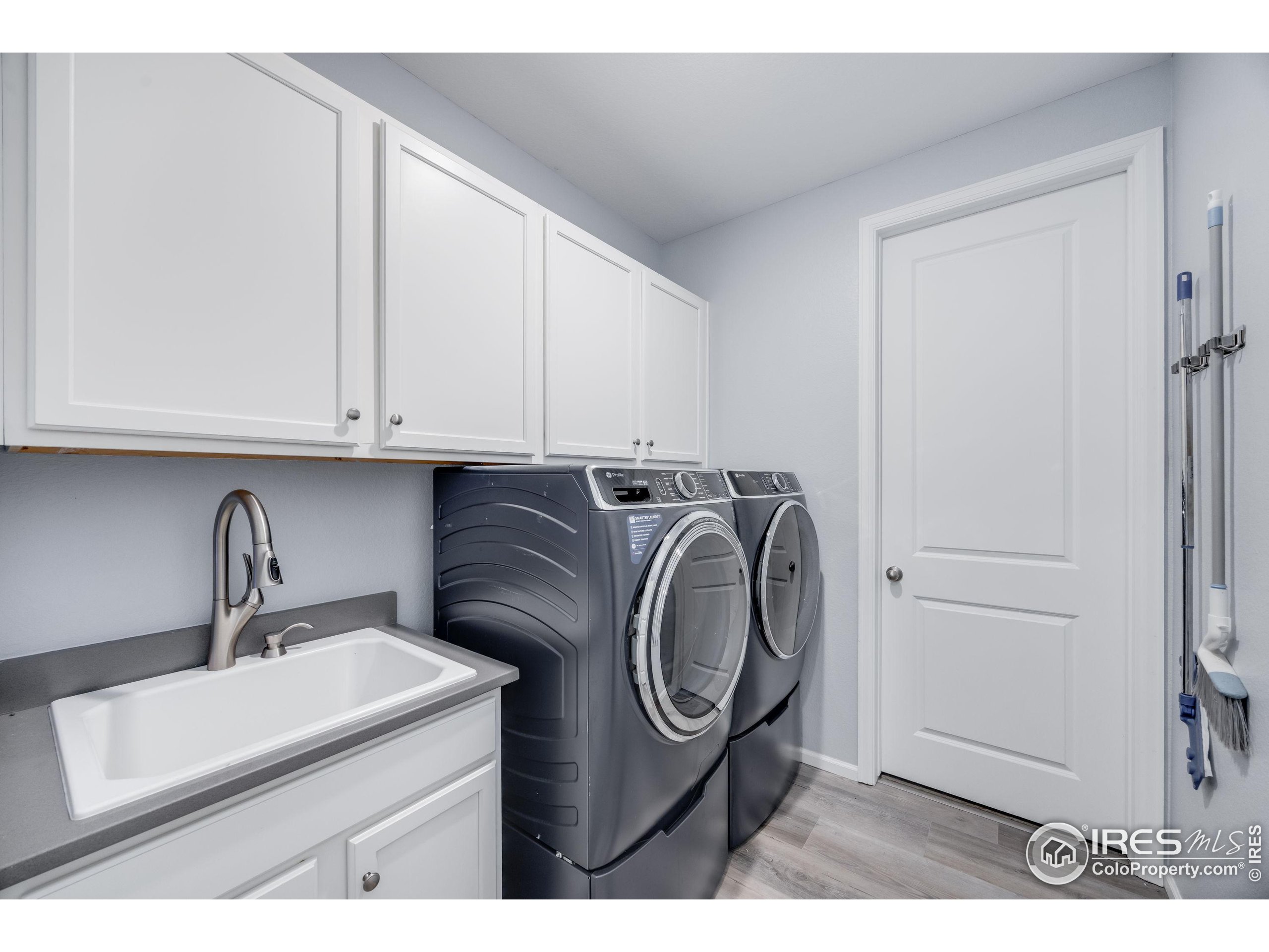 Windsor, Colorado, 80528, United States, 3 Bedrooms Bedrooms, ,1 BathroomBathrooms,Residential,For Sale,1896586