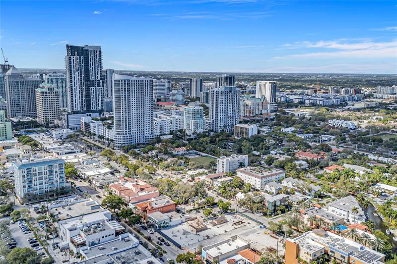 Fort Lauderdale, Florida, 33301, United States, 3 Bedrooms Bedrooms, ,4 BathroomsBathrooms,Residential,For Sale,1947110