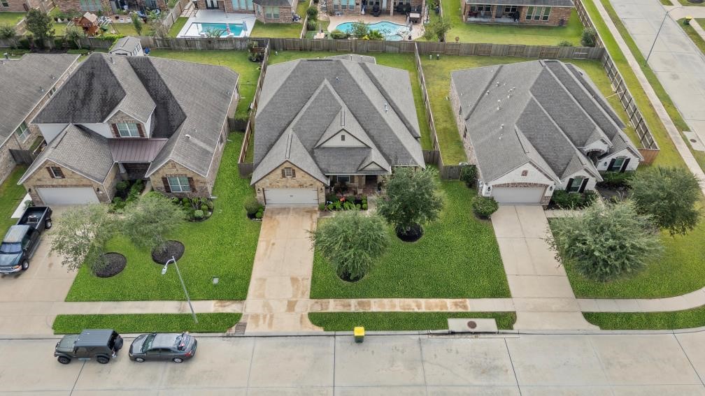 Pearland, Texas, 77089, United States, 4 Bedrooms Bedrooms, ,4 BathroomsBathrooms,Residential,For Sale,1967646