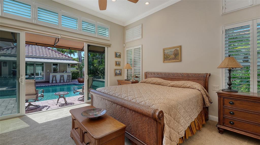 Longboat Key, Florida, 34228, United States, 3 Bedrooms Bedrooms, ,4 BathroomsBathrooms,Residential,For Sale,1986320