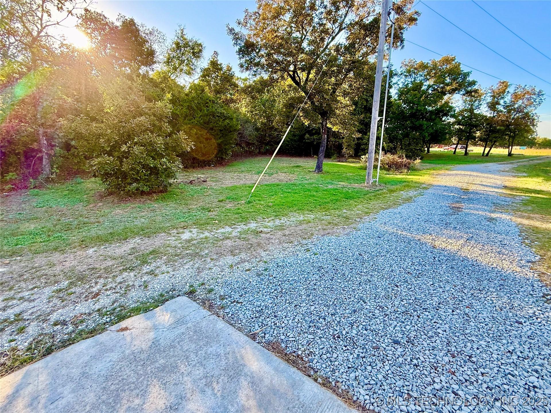 Checotah, Oklahoma, 74426, United States, 4 Bedrooms Bedrooms, ,4 BathroomsBathrooms,Residential,For Sale,1980942