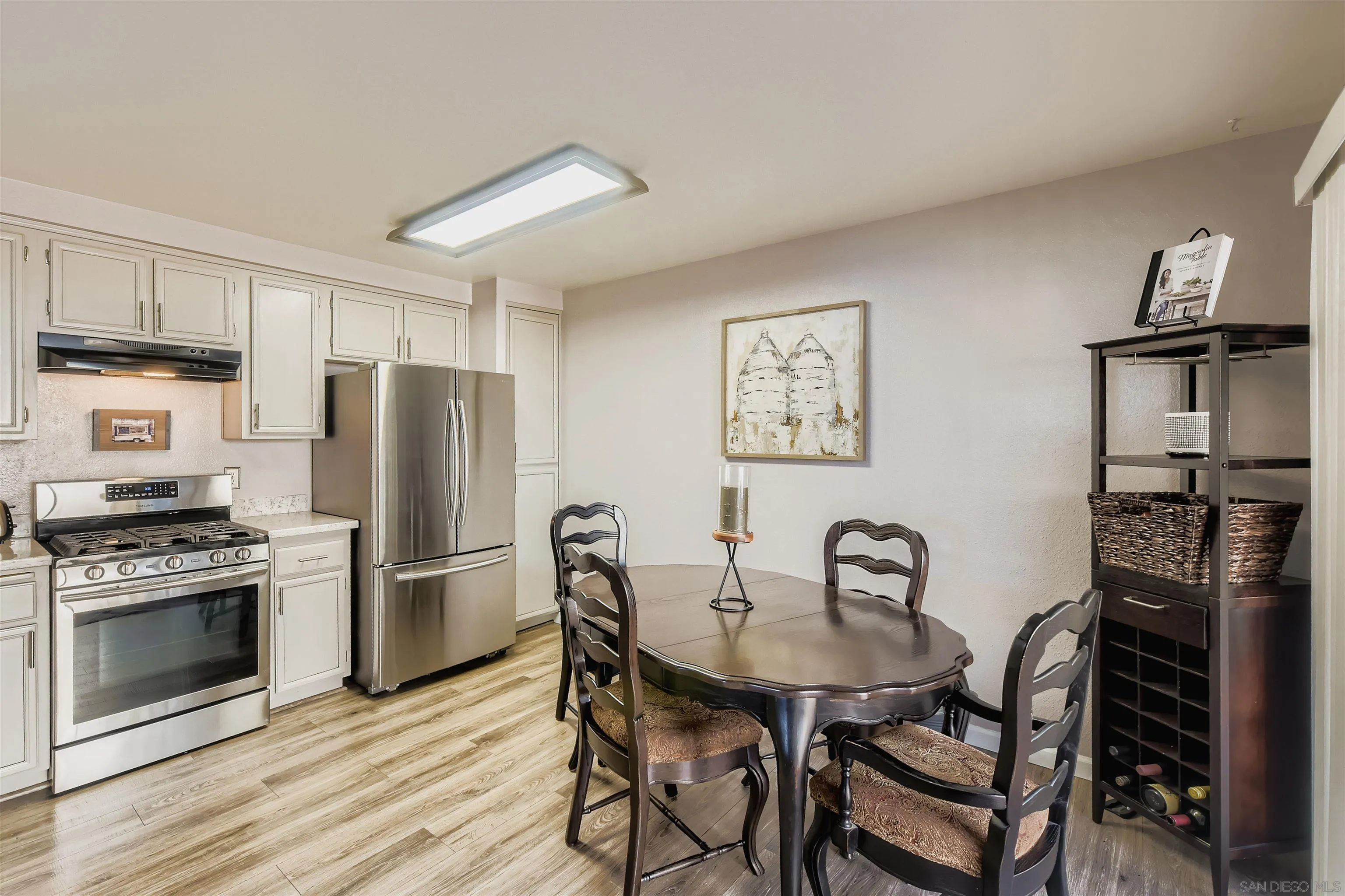 San Diego, California, 92124, United States, 4 Bedrooms Bedrooms, ,3 BathroomsBathrooms,Residential,For Sale,1911364