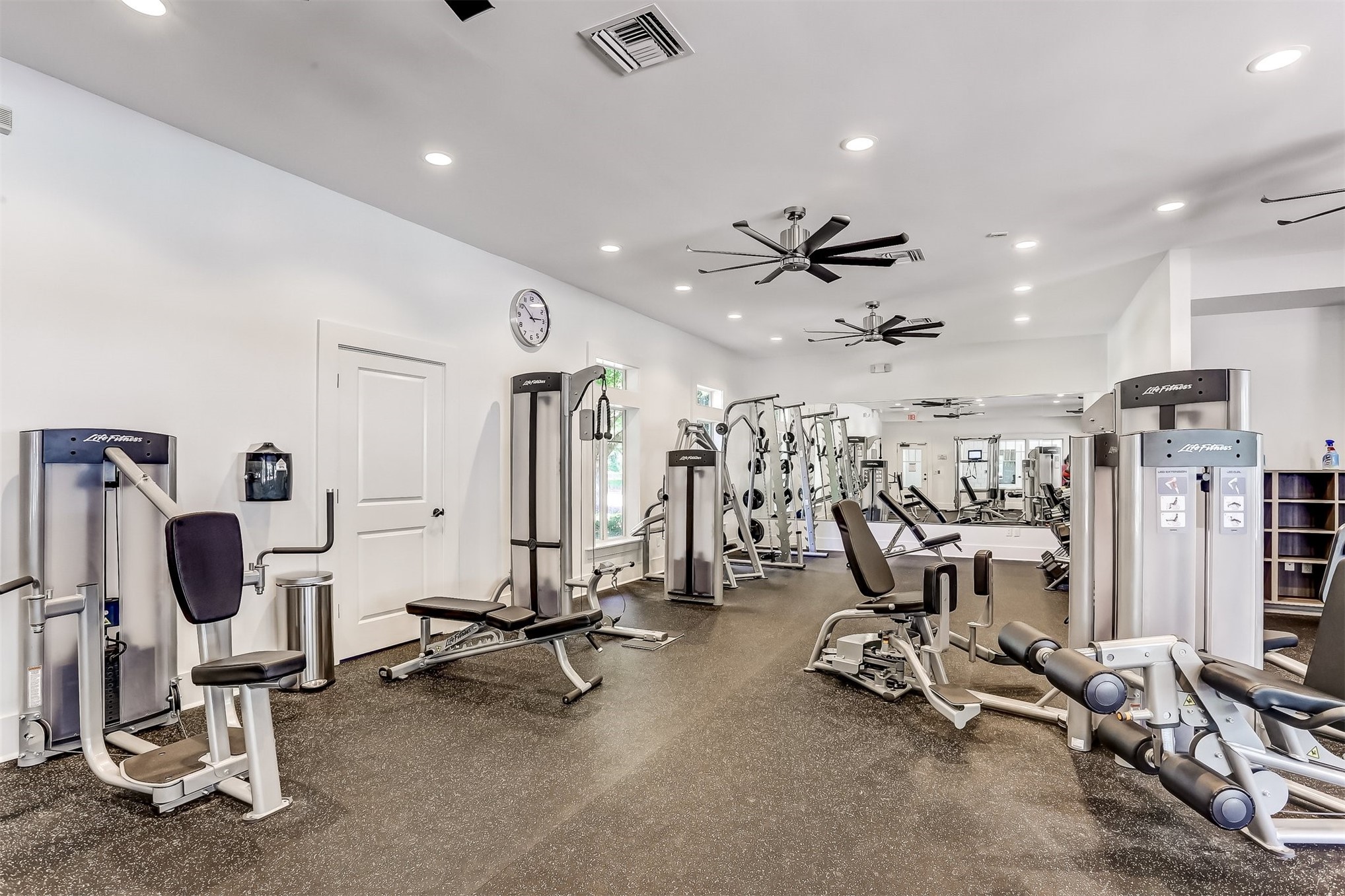 Fernandina Beach, Florida, 32034, United States, 4 Bedrooms Bedrooms, ,3 BathroomsBathrooms,Residential,For Sale,2033500