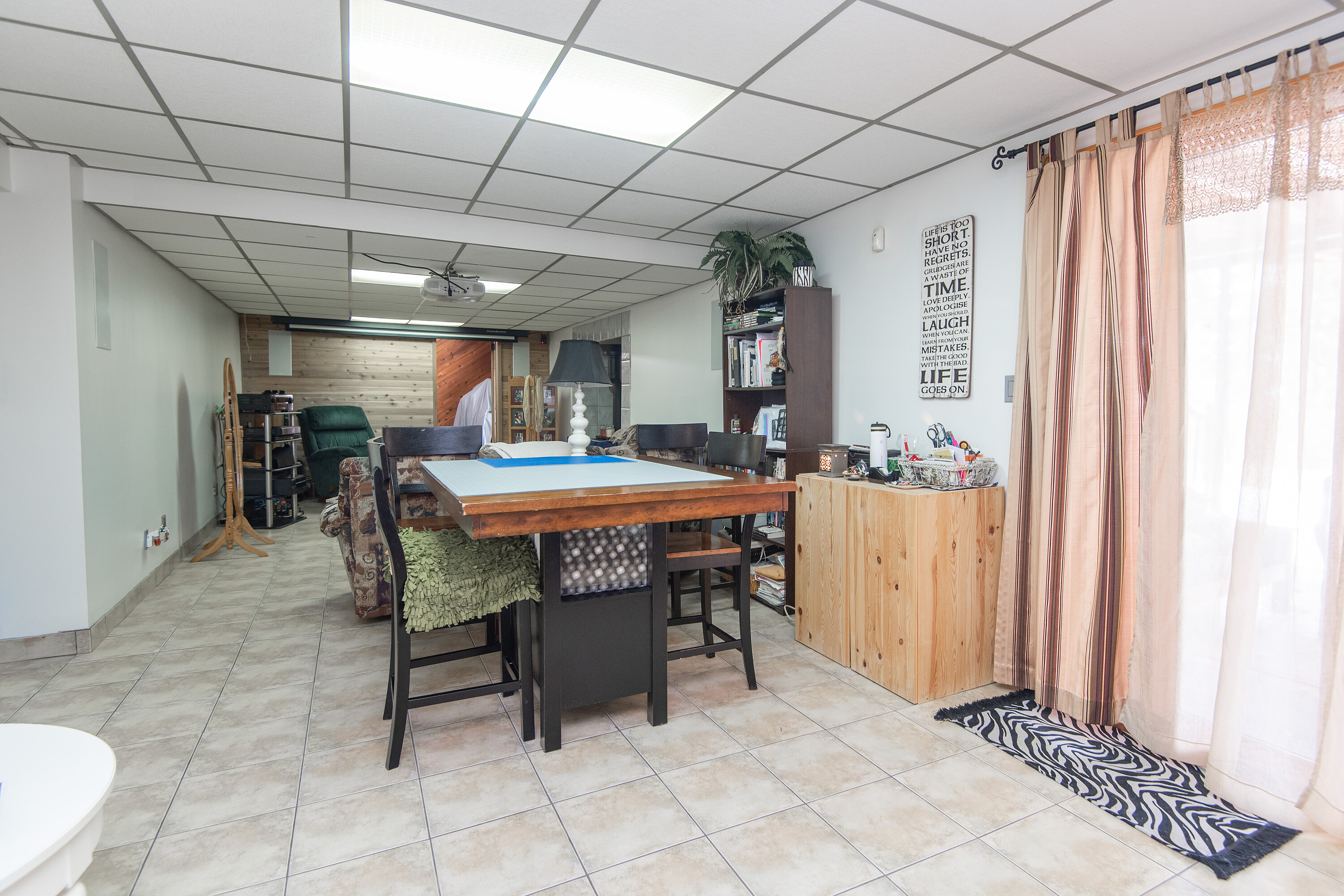  Rural Lacombe County, North - 物件實景