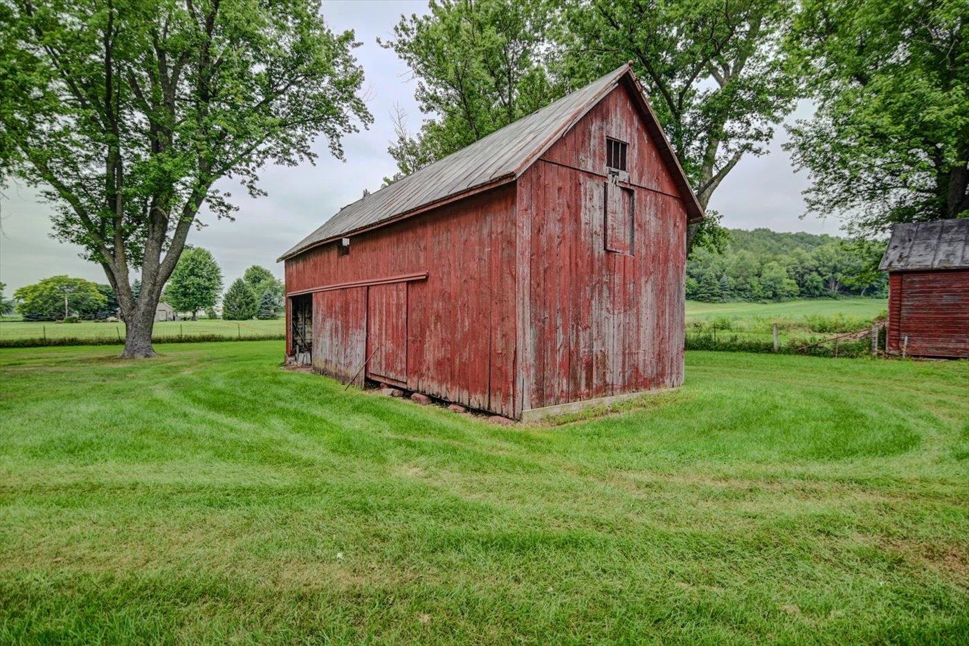 Mazomanie, Wisconsin, 53560, United States, 4 Bedrooms Bedrooms, ,2 BathroomsBathrooms,Residential,For Sale,1902968