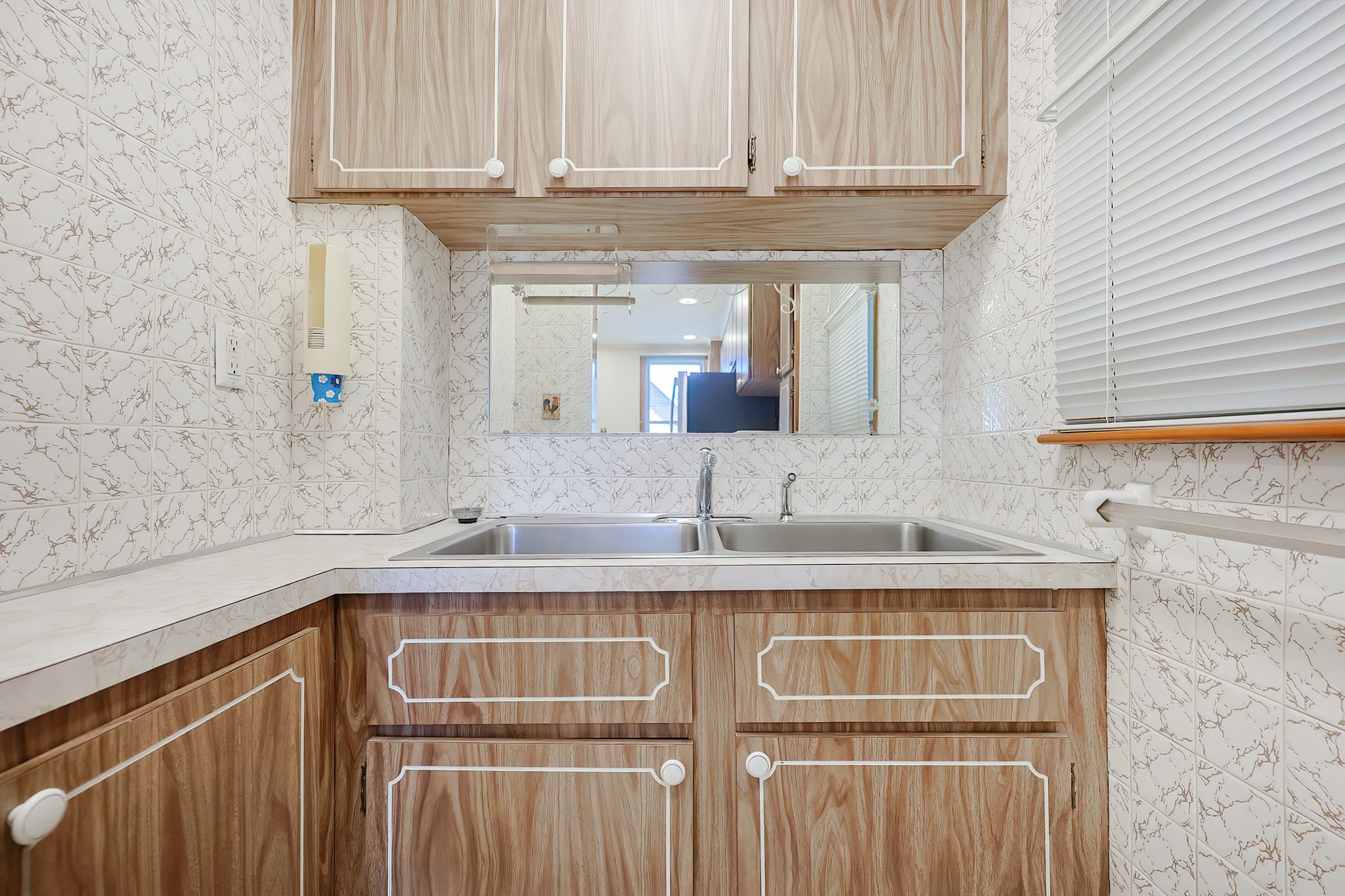 East Boston, Massachusetts, 02128, United States, 3 Bedrooms Bedrooms, ,3 BathroomsBathrooms,Residential,For Sale,1910714