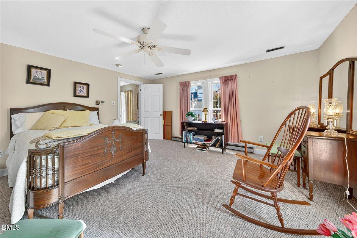 Youngsville, North Carolina, 27596, United States, 3 Bedrooms Bedrooms, ,3 BathroomsBathrooms,Residential,For Sale,2009238