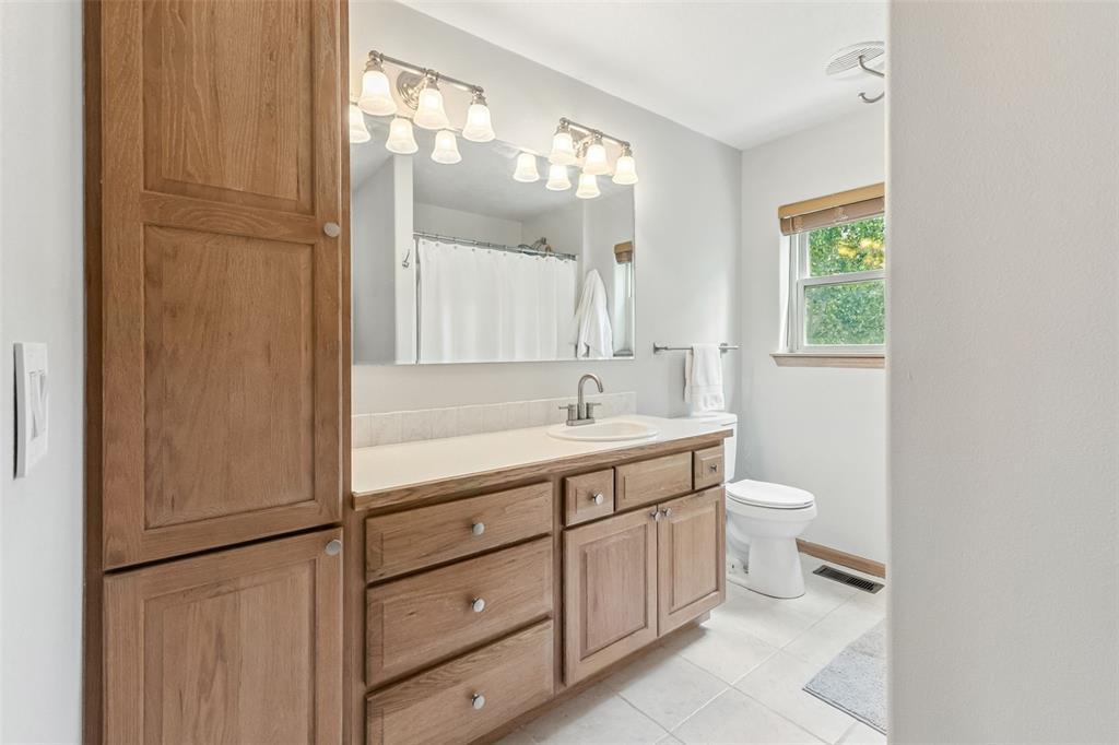 BRECKENRIDGE, Colorado, 80424, United States, 3 Bedrooms Bedrooms, ,3 BathroomsBathrooms,Residential,For Sale,1903534