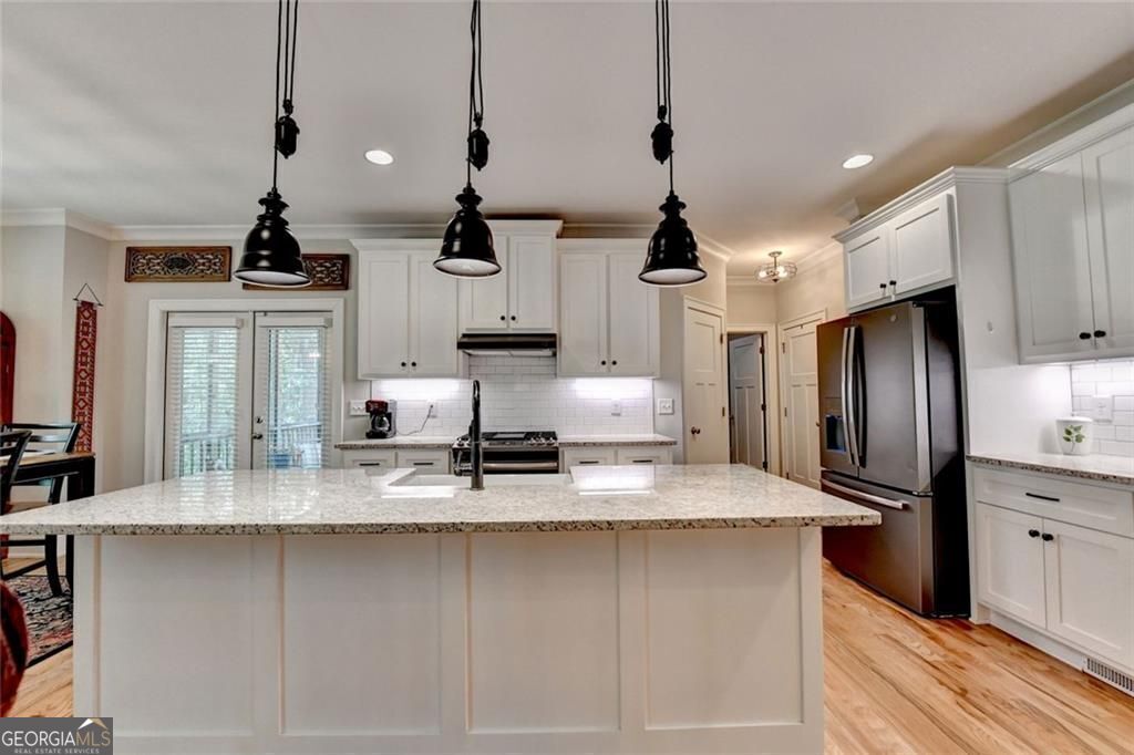 Canton, Georgia, 30114, United States, 4 Bedrooms Bedrooms, ,3 BathroomsBathrooms,Residential,For Sale,1953931